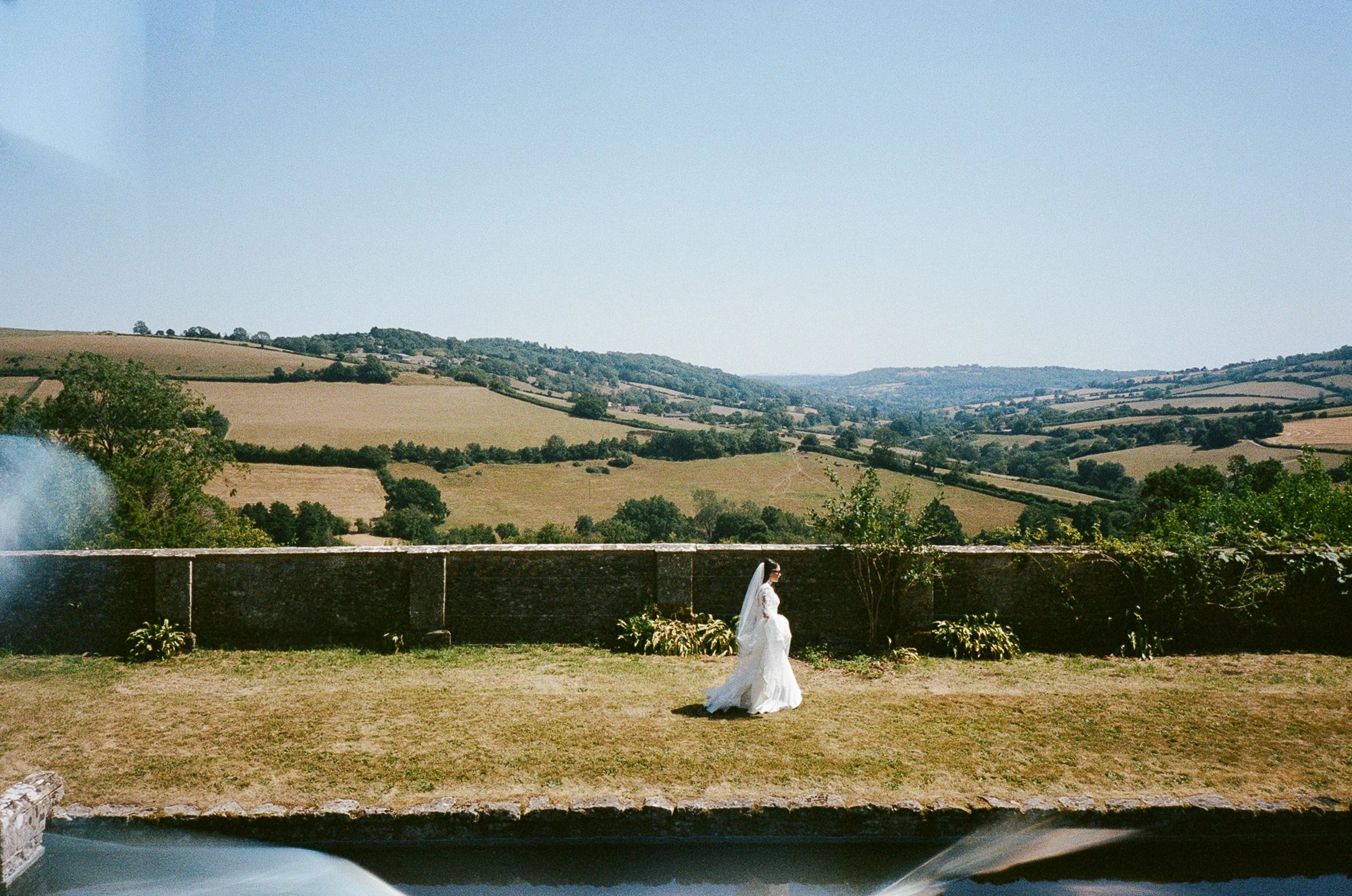 hamswell-house-bath-uk-marquee-35mm-film-wedding-34.jpg