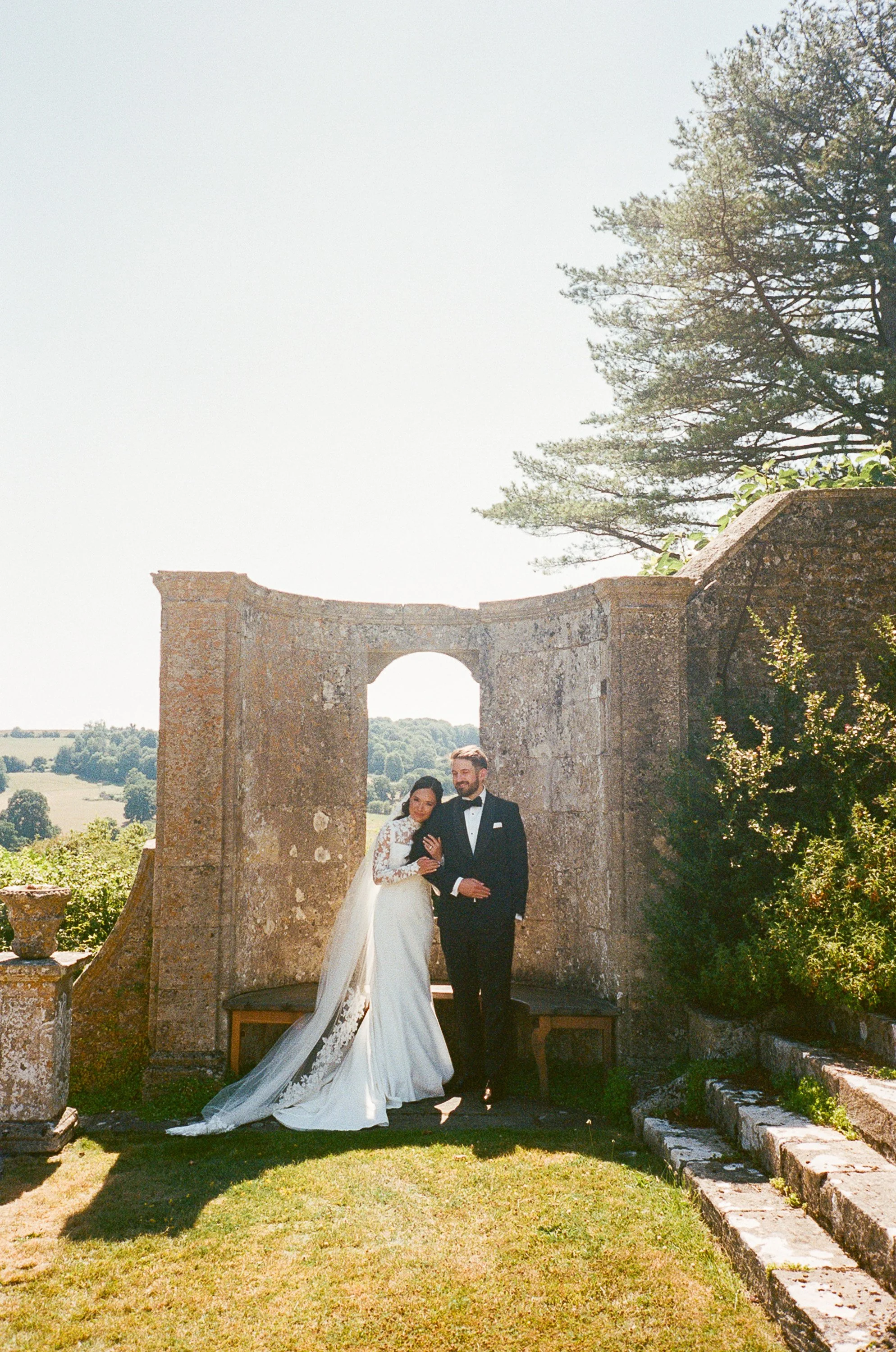 hamswell-house-bath-uk-marquee-35mm-film-wedding-43.jpg