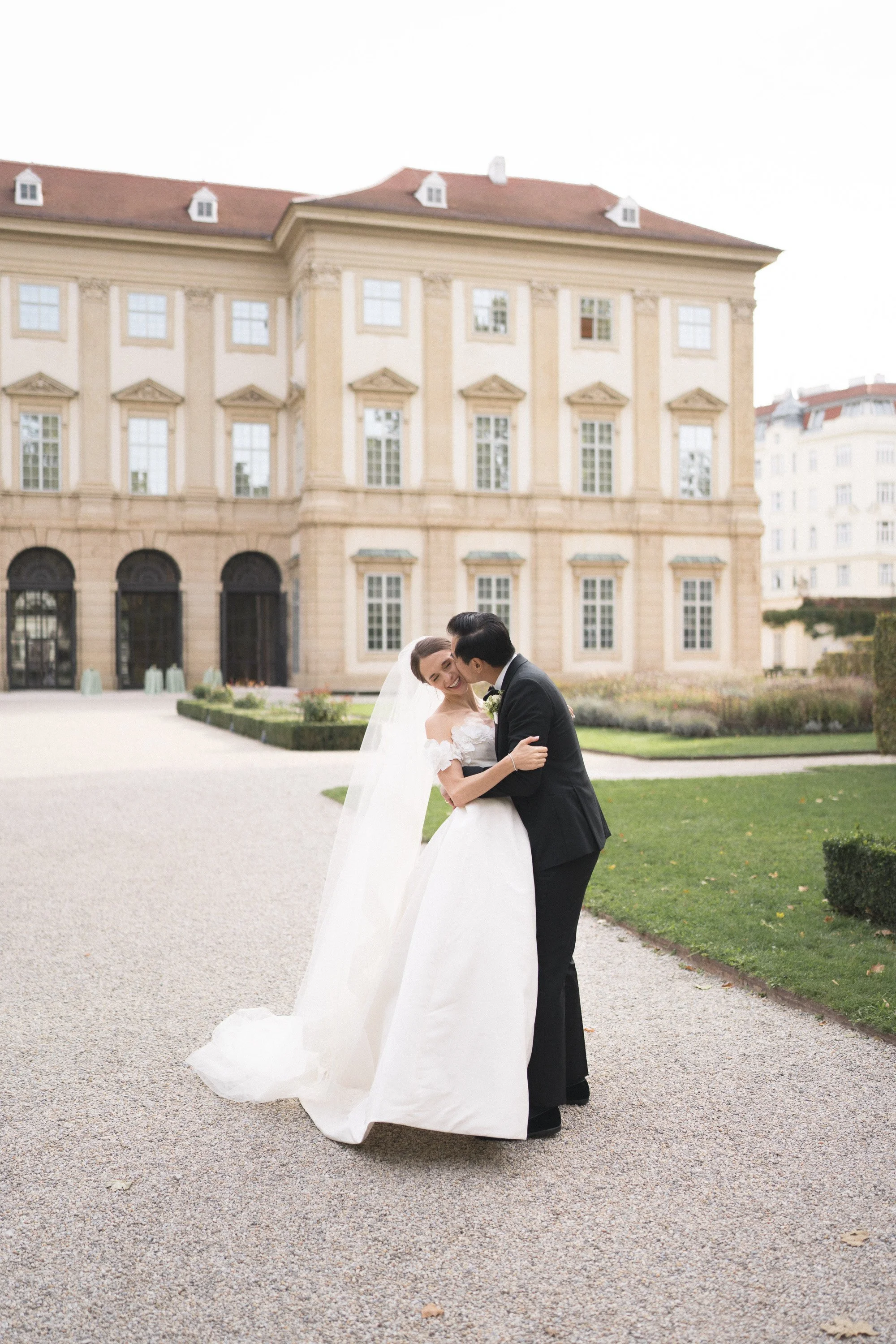vienna-destination-wedding-30.jpg