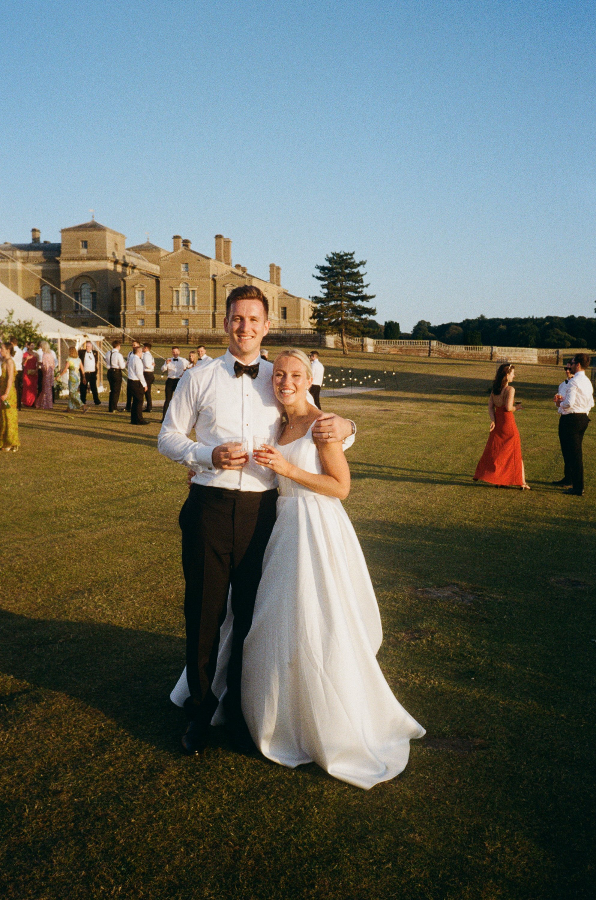 holkham-hall-uk-wedding-35mm-film-66.jpg