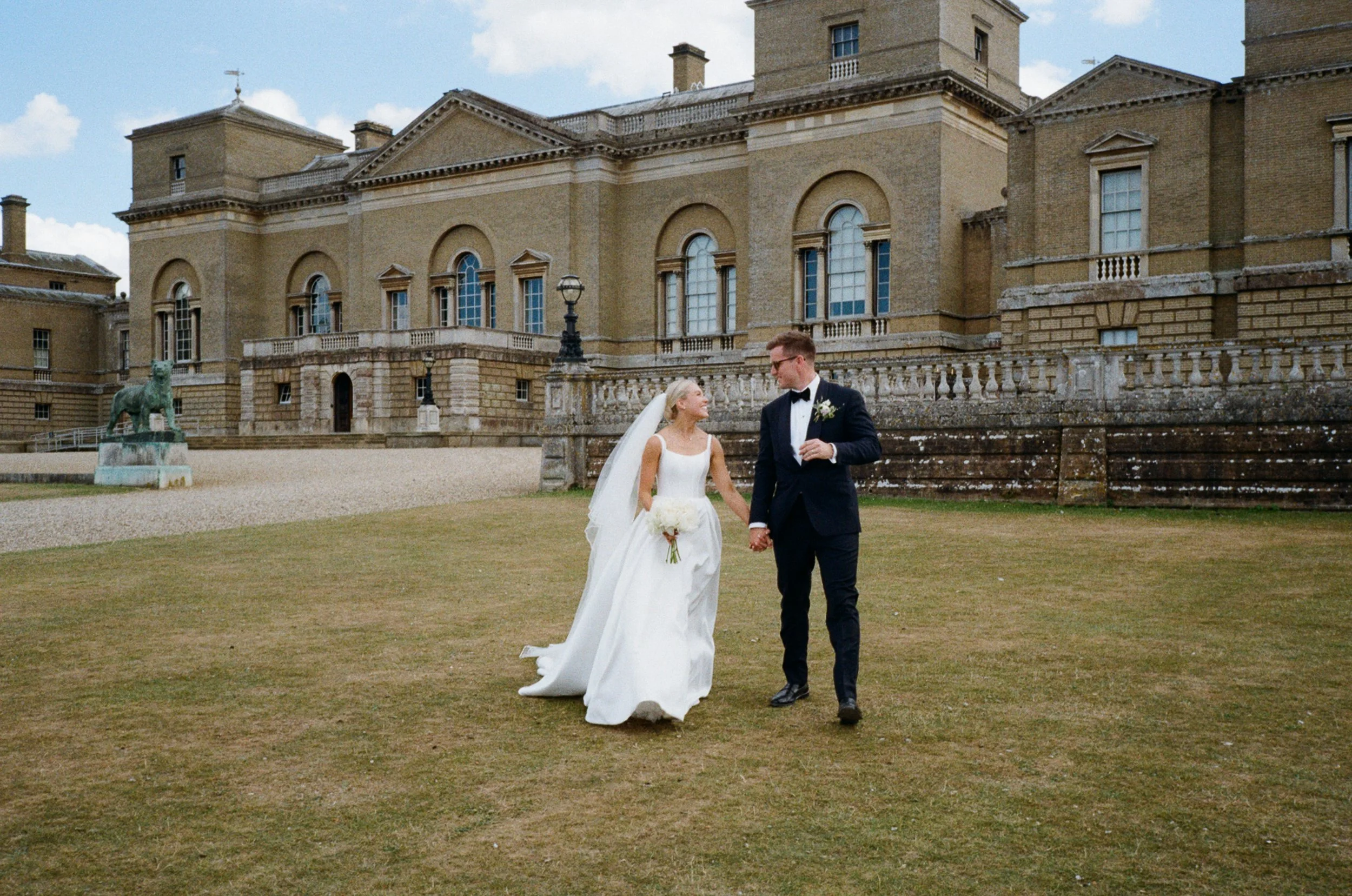 holkham-hall-uk-wedding-35mm-film-42.jpg
