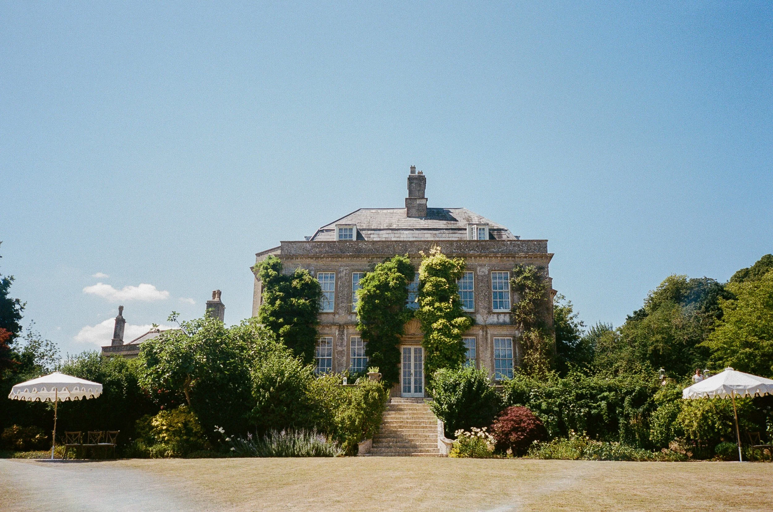 hamswell-house-bath-uk-marquee-35mm-film-wedding-33.jpg