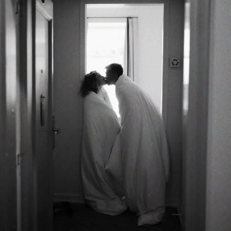 Yoni & Lingam Erotologist Retreat