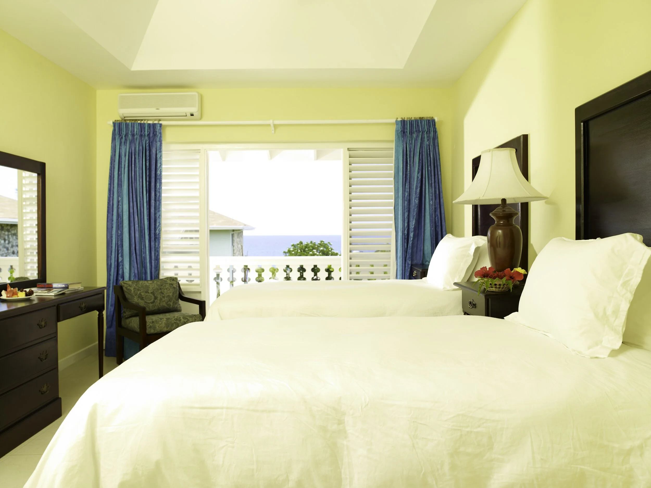 All Standard Villas have 1 Twin Bedroom 