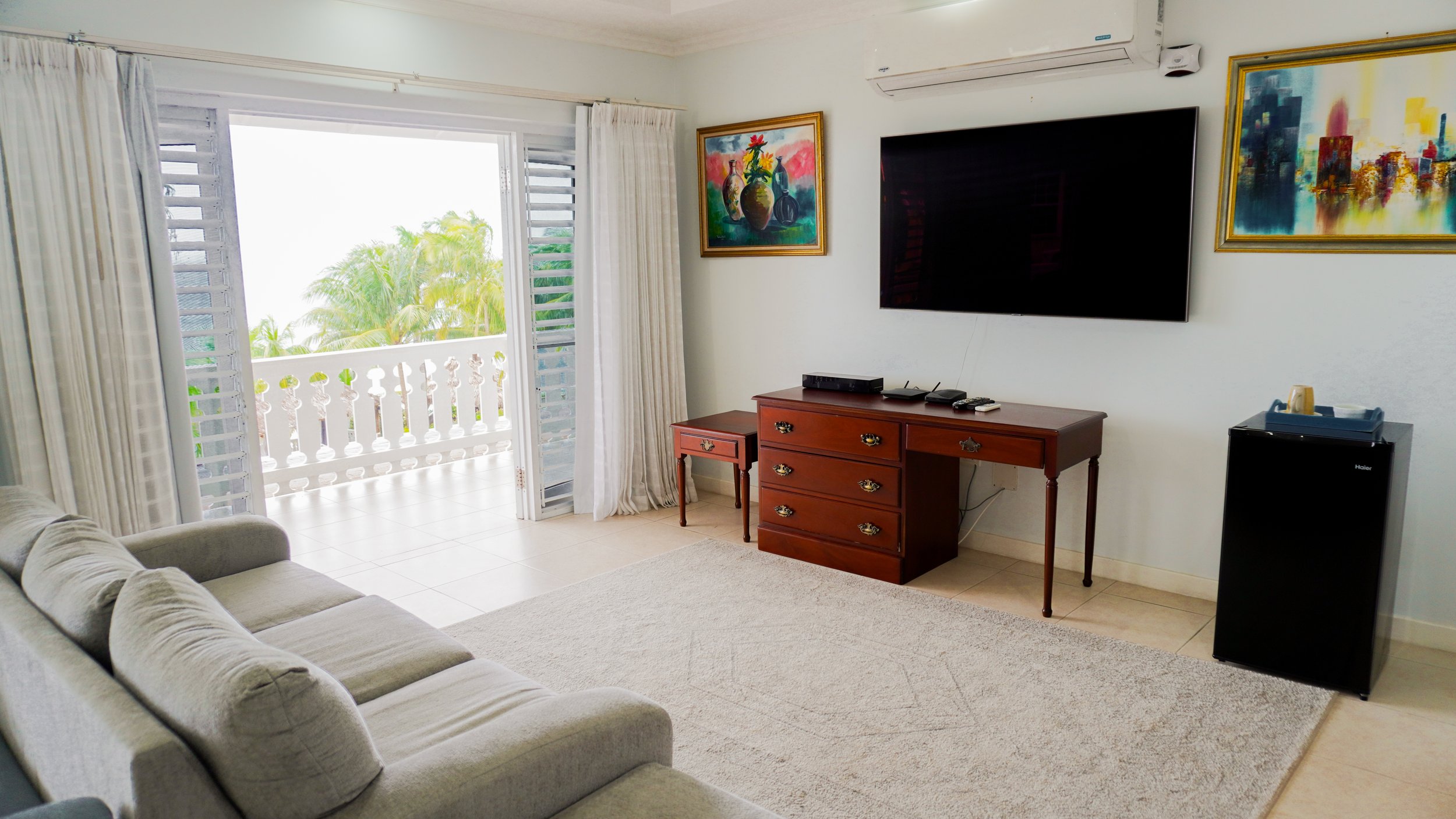 Villa Jaime| Primary Suite 