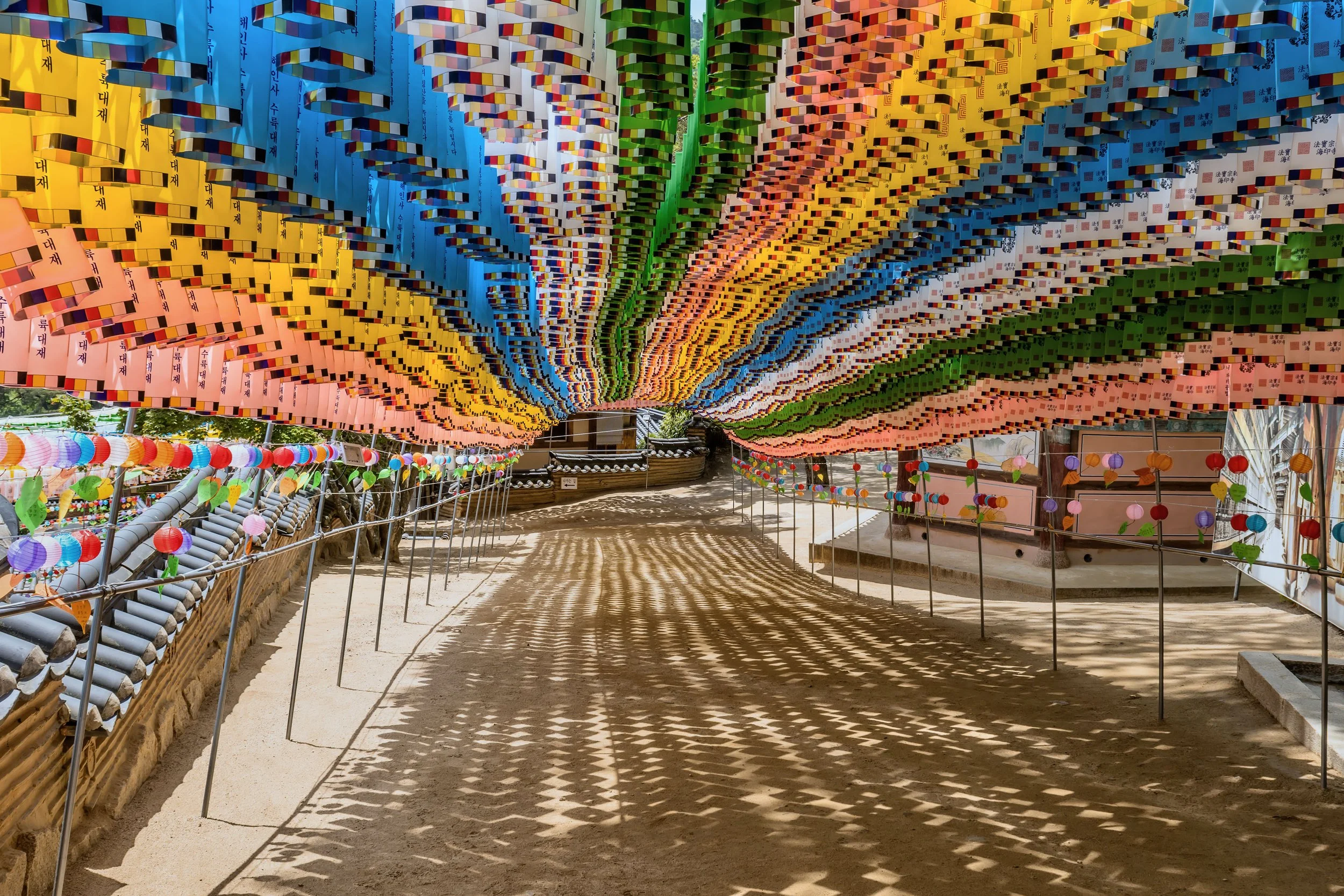 Haeinsa Temple Colour.jpg