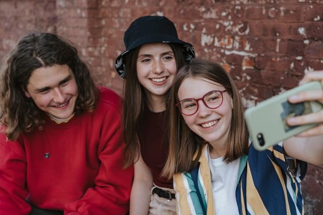 Likes, aber keine Stimme? Warum Social-Media-Kompetenz mehr ist als Follower zählen