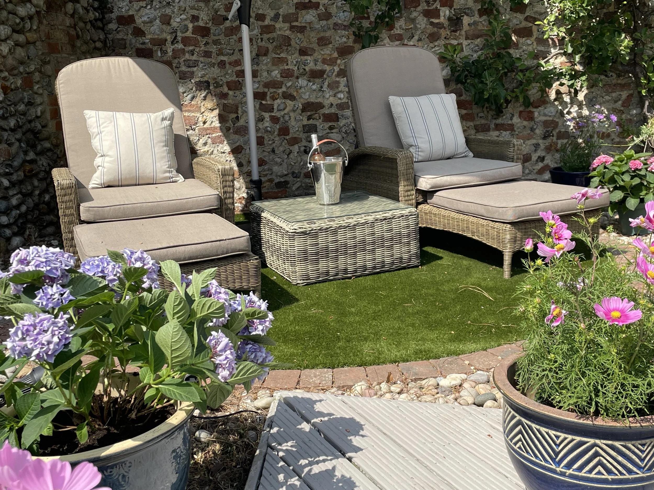 Sun Loungers
