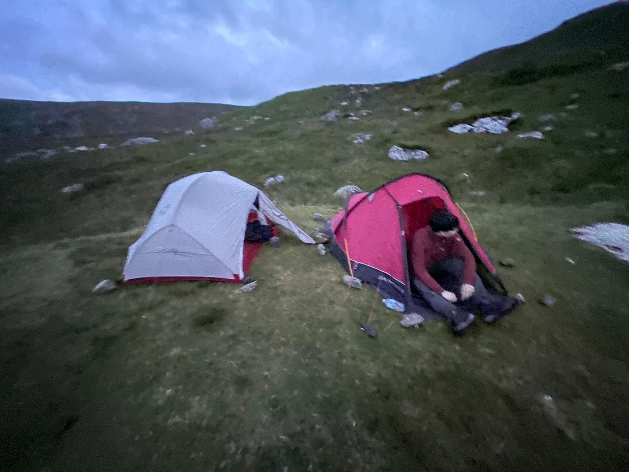 do's and donts of wild camping Introduction to wild camping Learn to rock climb UK, Rock climbing for beginners, outdoor rock climbing, trad climbing experience, abseiling introduction to rock climbing, rock climbing experience. guided mountain walks