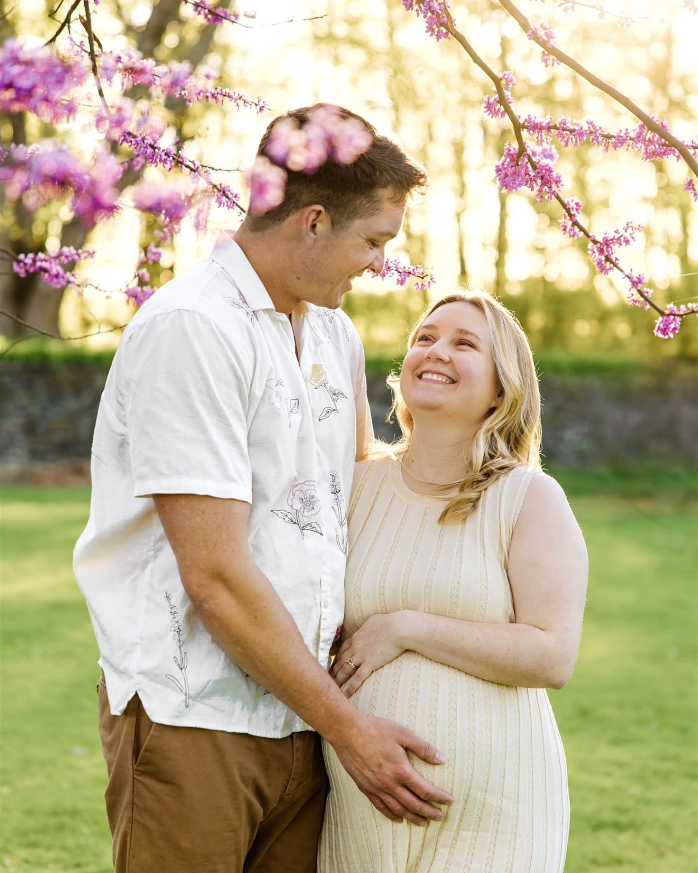 You'll always be my home 💕

Photos done by my bestie: @kellyjean.photography 
Edited by me 

#newyorkweddingphotographer #nyweddingvendor #nywedding #hvweddingphotographer #maternity #maternityphotographer #publishedweddingphotographer #luxuryweddin