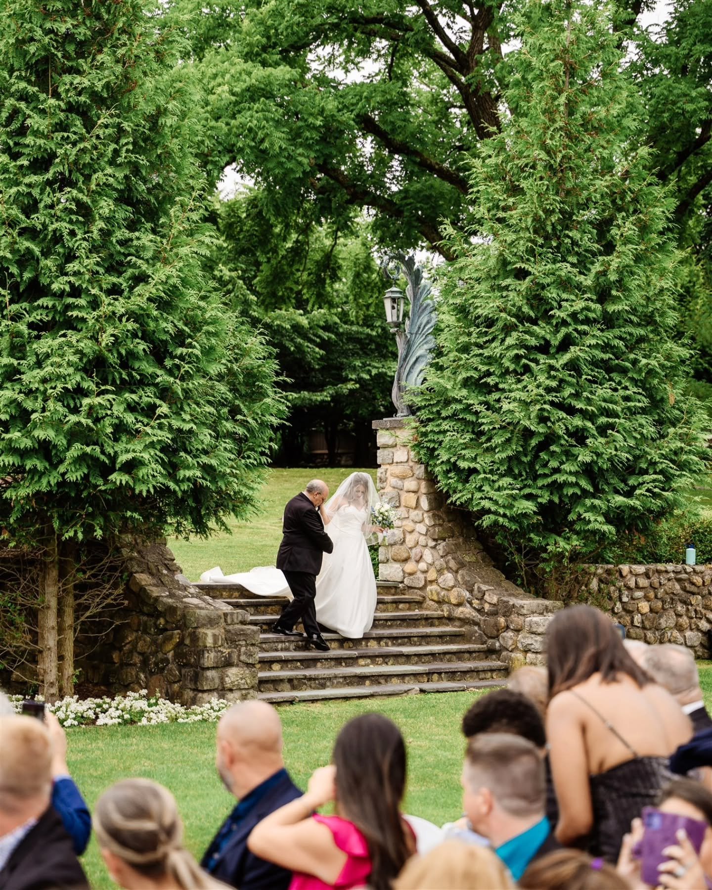 Happy Father's Day 💙 

Second shooting for: @ksocciphotography

#newyorkweddingphotographer #nyweddingvendor #nyweddingphotographer #hvwedding #hvweddingphotographer #hudsonvalleyweddingphotographer #publishedweddingphotographer #luxuryweddingphotog