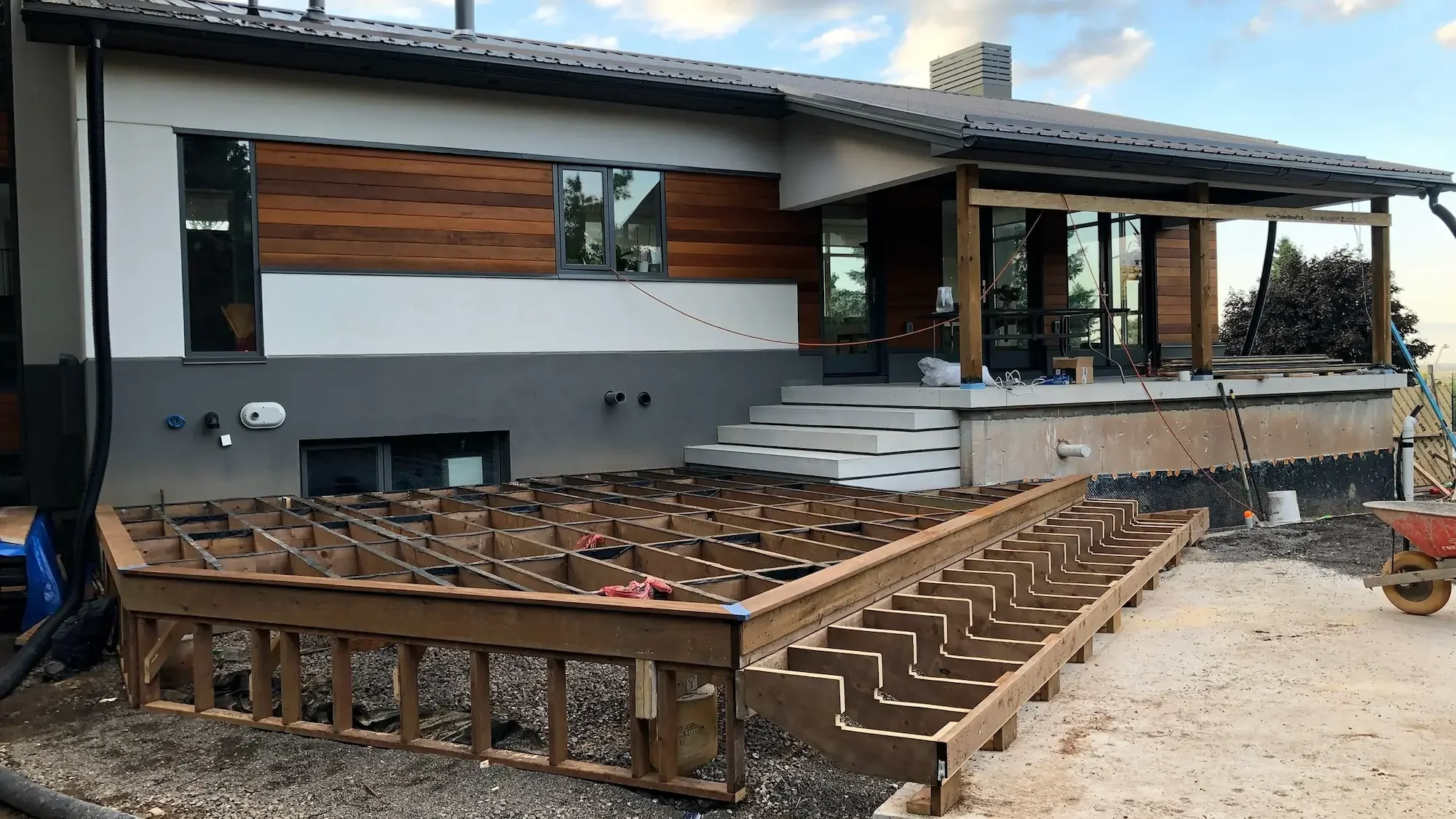 Deck framing and joist structure for Thermory ash deck installation in Brant Hills Burlington by Odin Agnuk