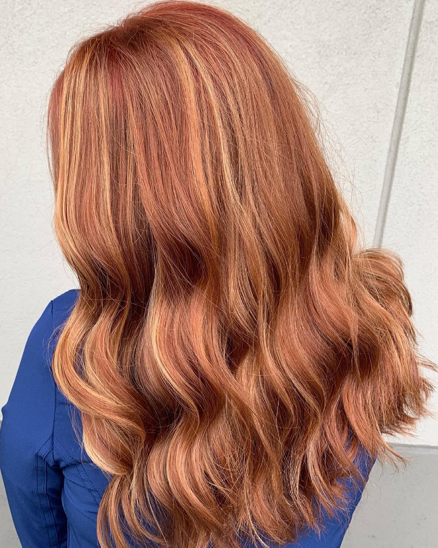 Talk about dimension!!! This red color slaps 👋👋👋 cut &amp; color by @hairbyallieryan