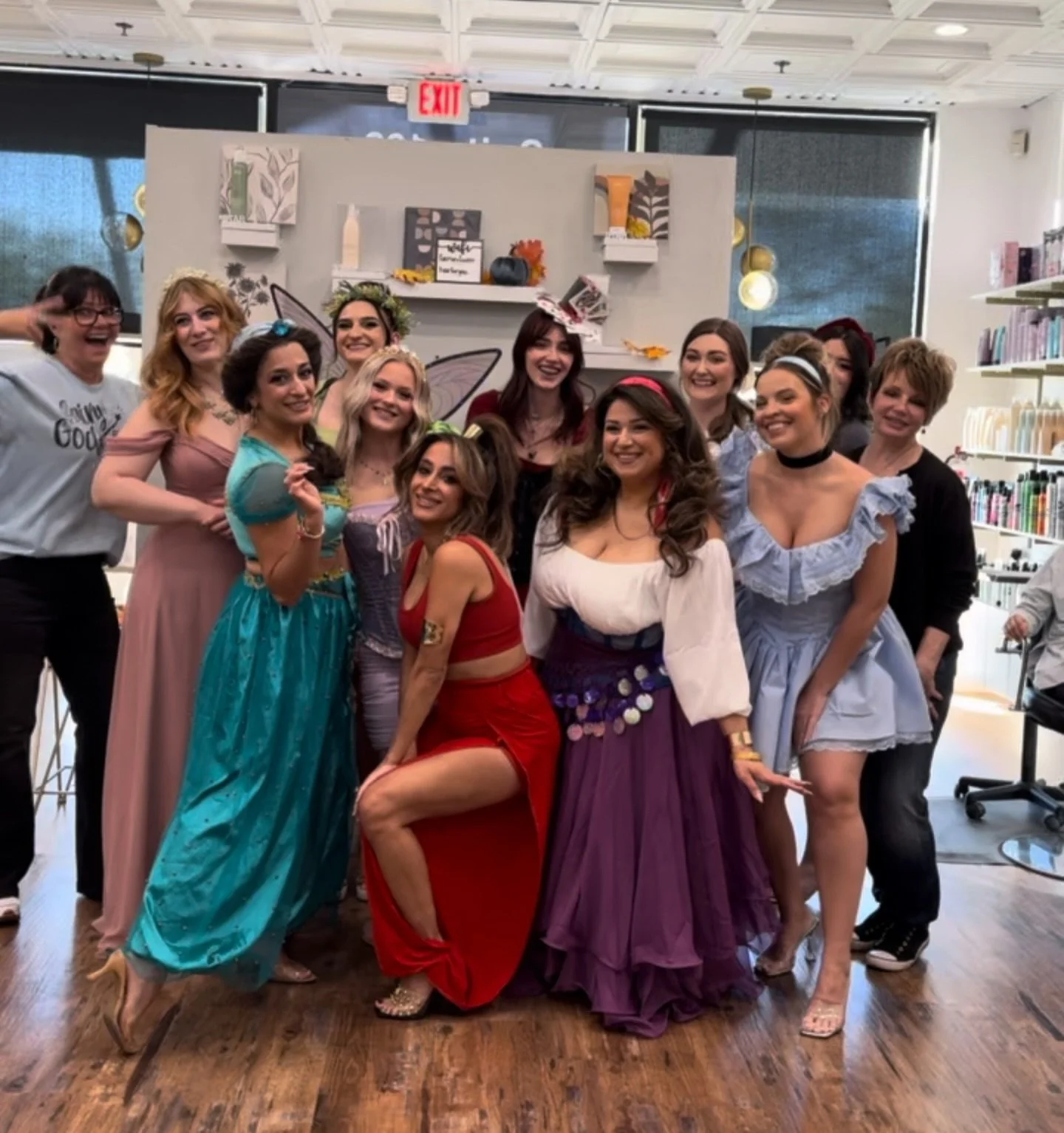 👑🧡🎃🧡👑Who&rsquo;s your favorite Disney Princess? All of us @geminiofchicago want to wish a you a Happy and safe Halloween! 👑🧡🎃🧡👑