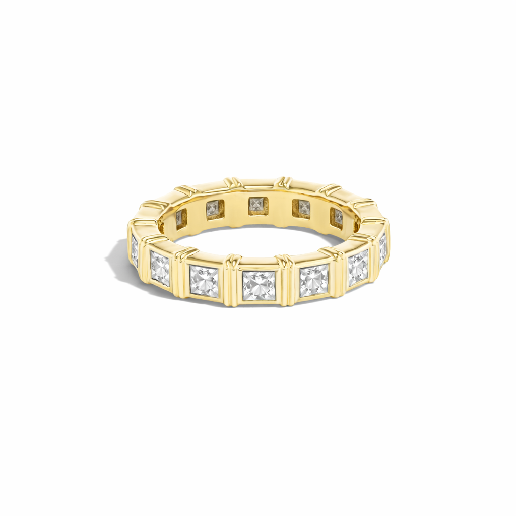 lovers knot eternity band diamond.png