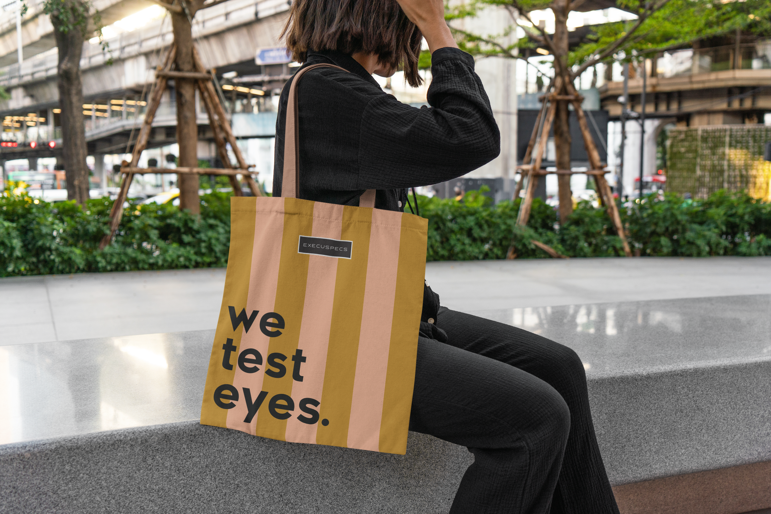 womens mockup customer.png