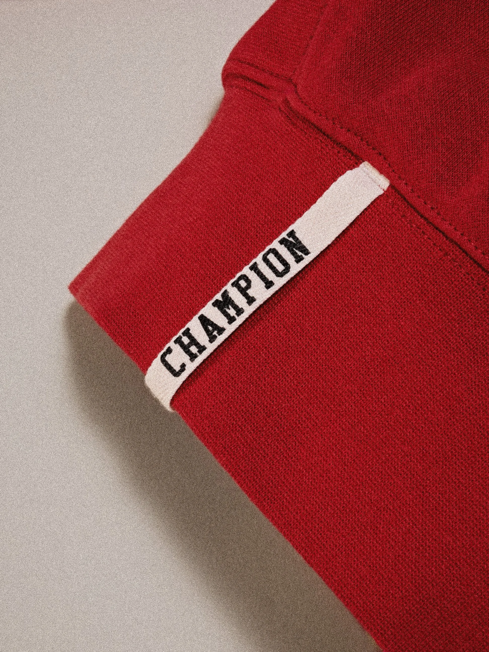 20250826_CHAMPION_TARGET_SOCIAL_SL_shot 10_334.jpg