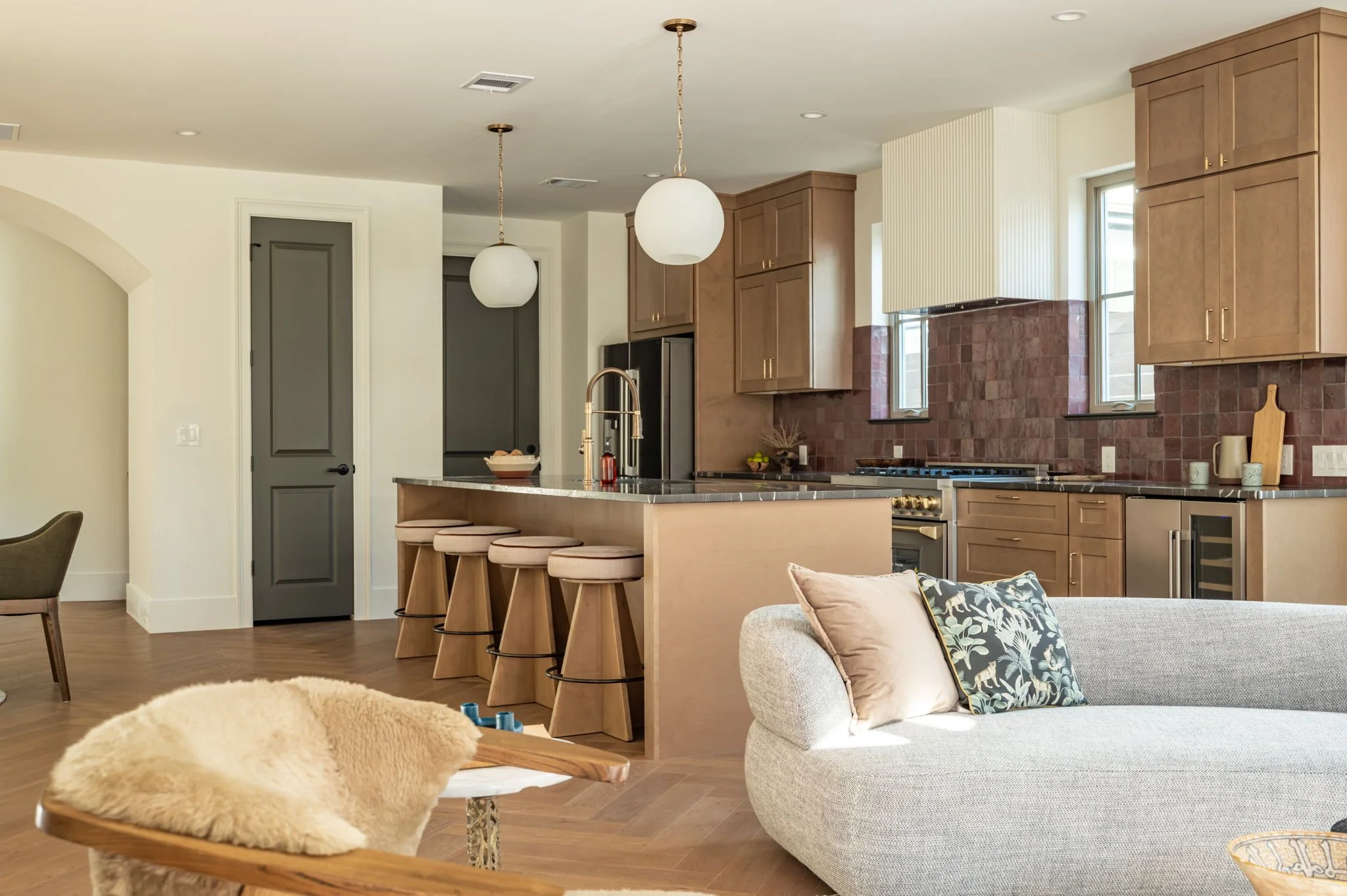 15-web-or-mls-L2911479-HDR.jpg