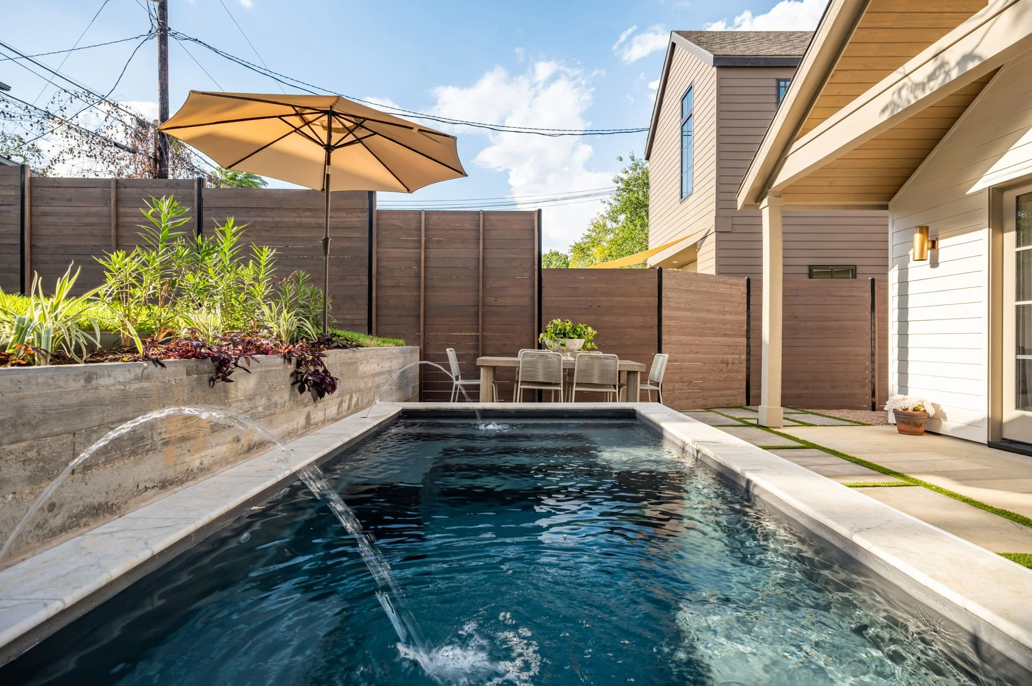 49-web-or-mls-L2920429-HDR.jpg