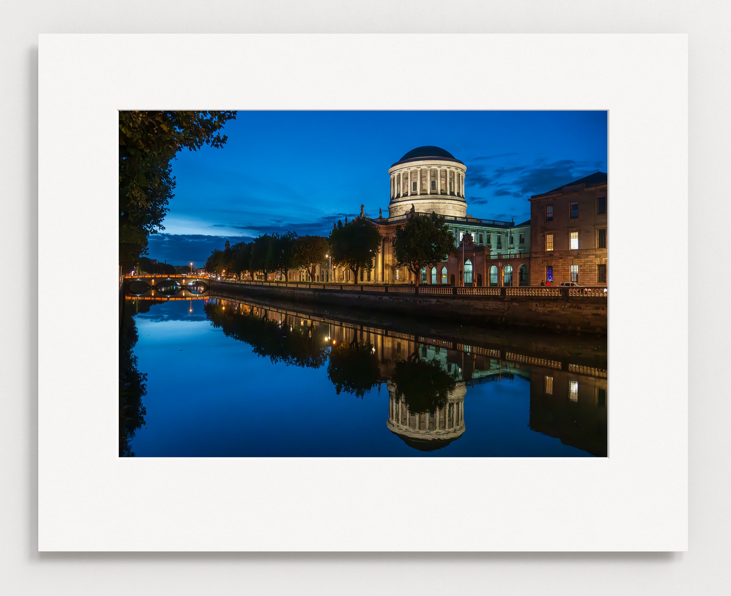 The Four Courts, Dublin at Night