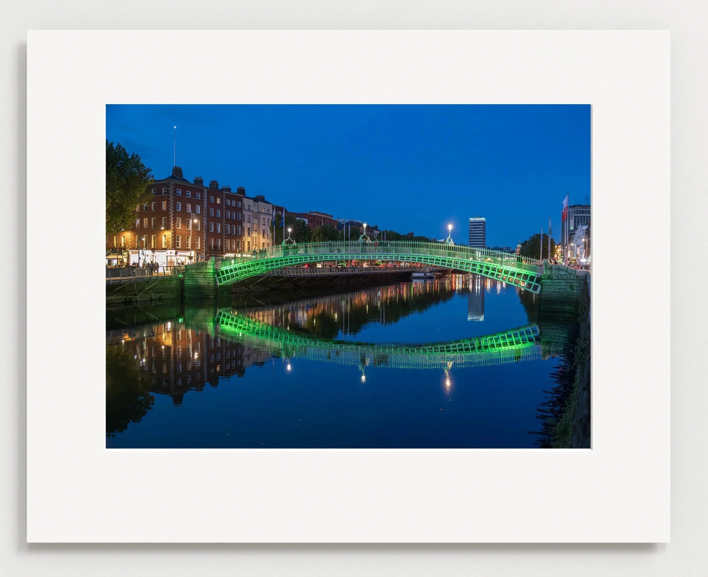 Ha'penny Bridge, Dublin City
