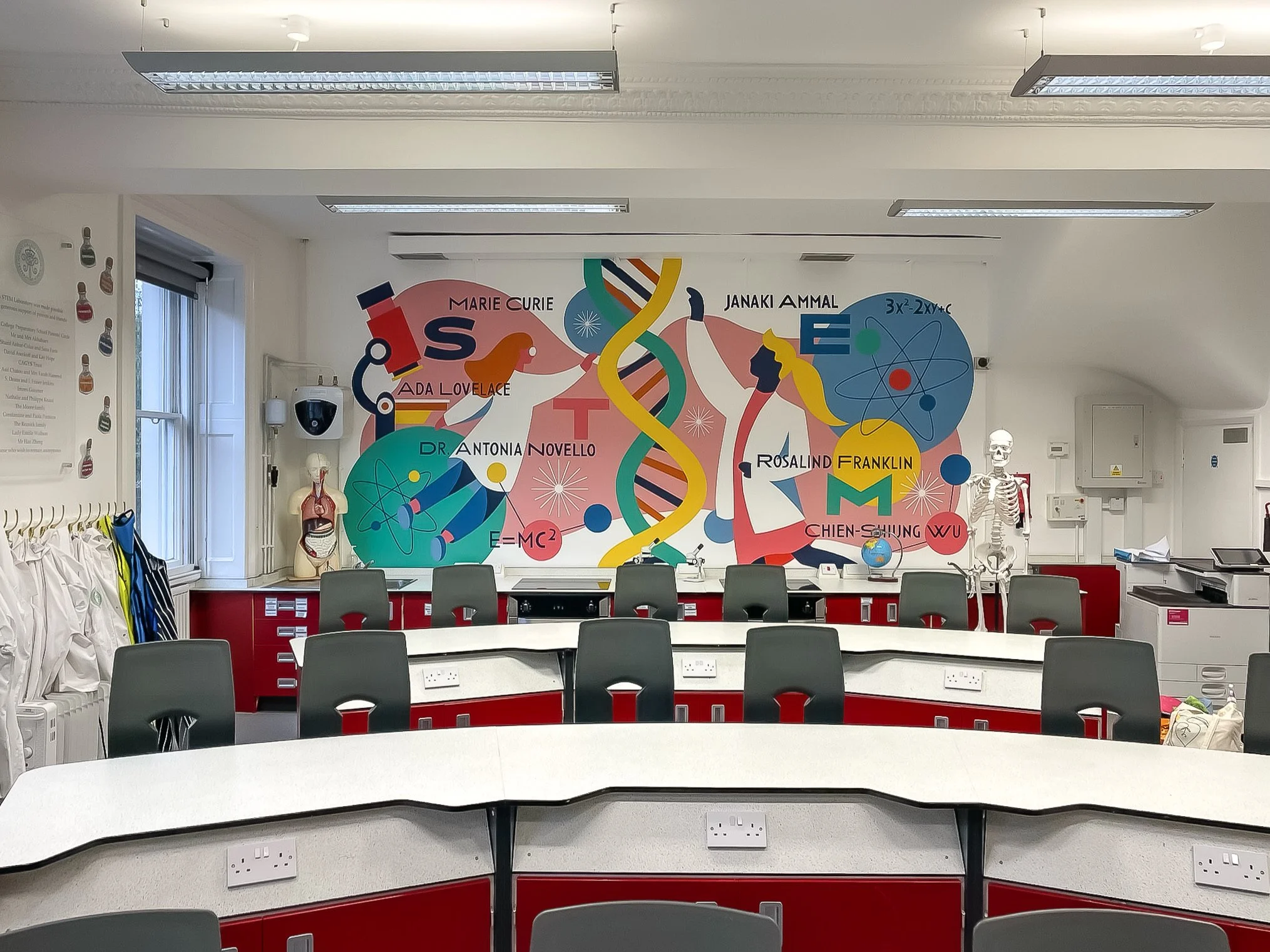 Queen's College STEM School Mural