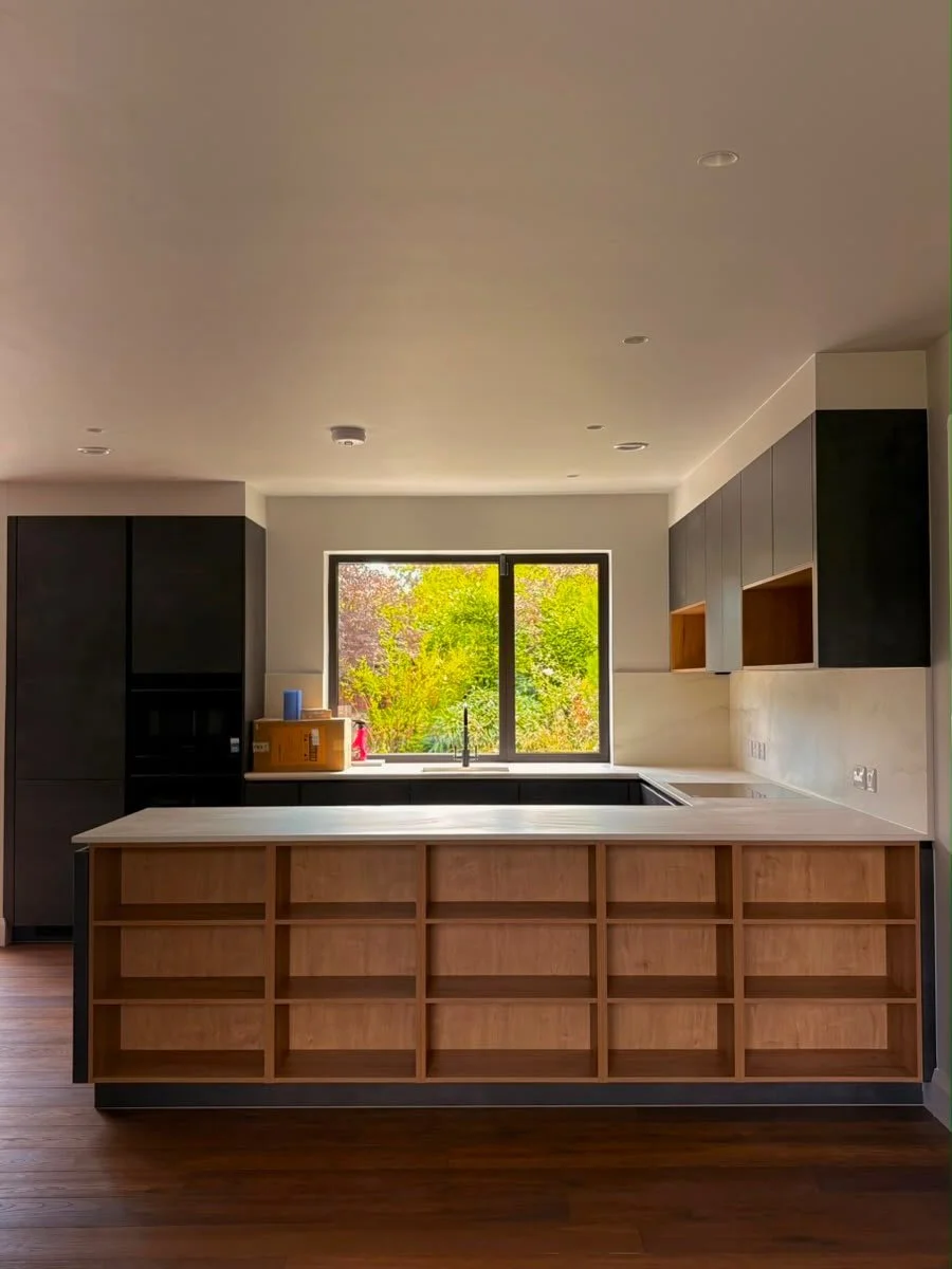 We&rsquo;re delighted to showcase the finished result of this recently completed project in Dalkey, South Dublin.
&bull;
What a remarkable finish by everyone involved, and we couldn&rsquo;t be prouder of Martin and the team for their hard work, dedic