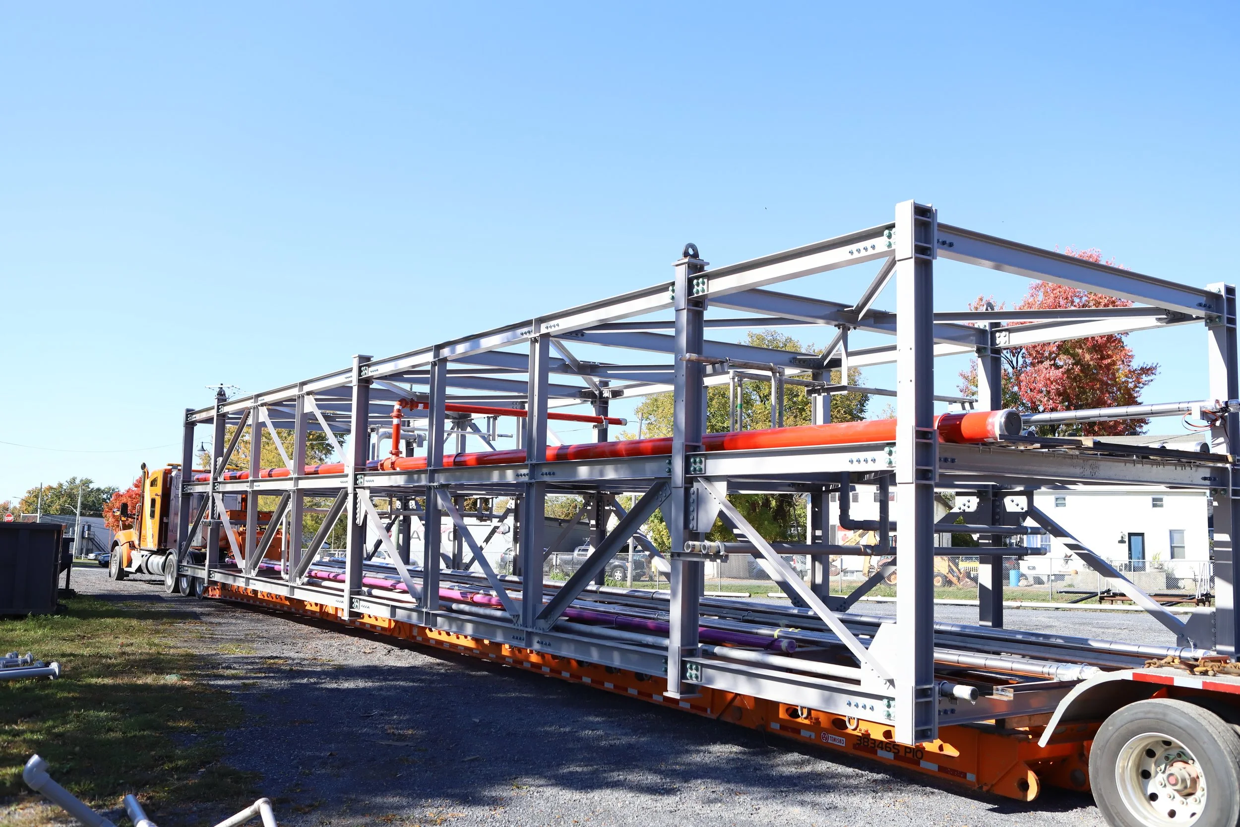Fabrication of pipe racks for the Nemaska Lithium plant / 1600 tons of painted steel.