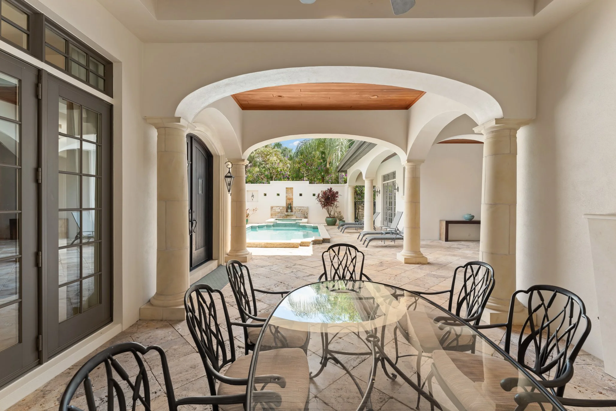 37_4819 Alexandra Garden Ct 010.jpg