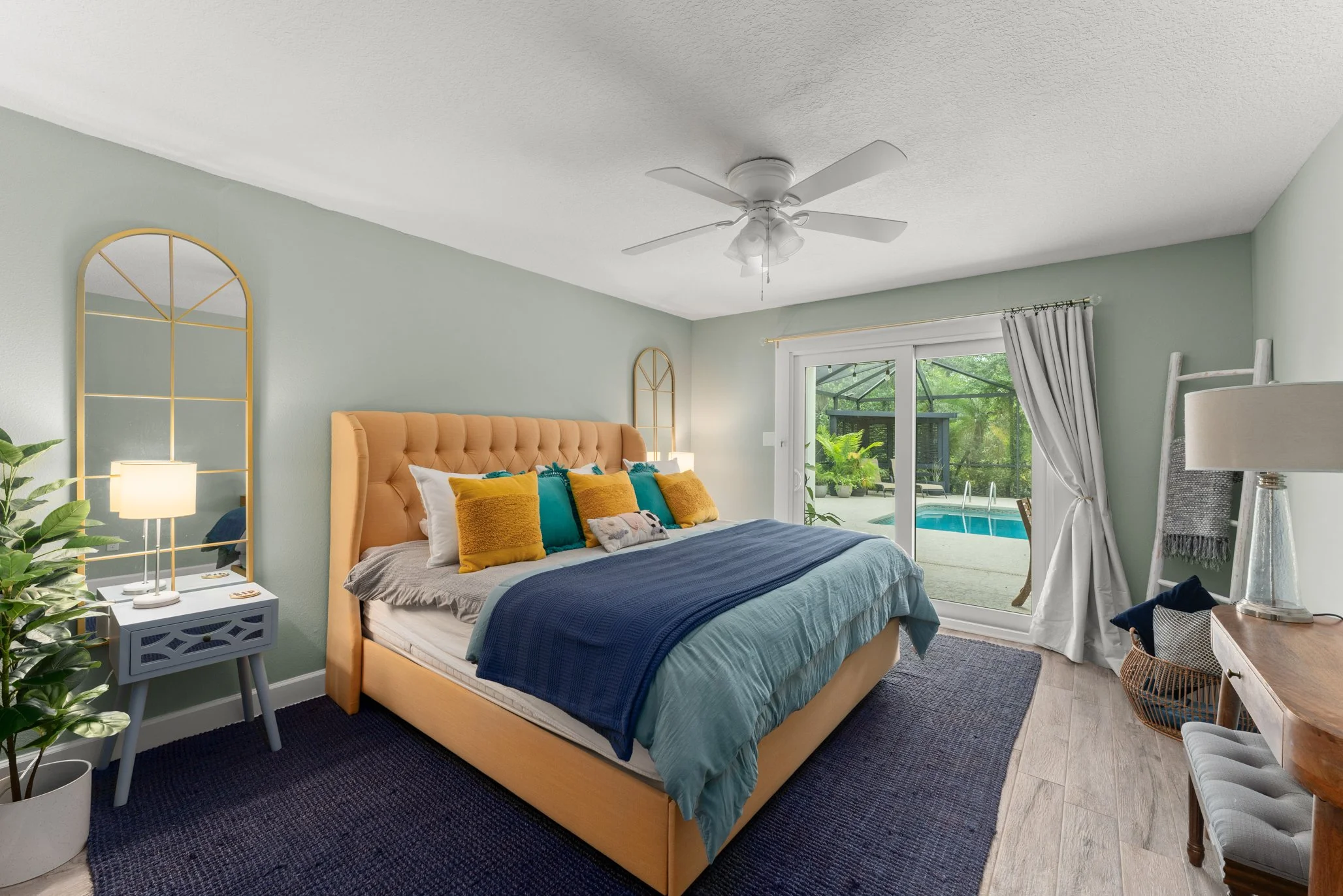 101 Lee St 062.jpg