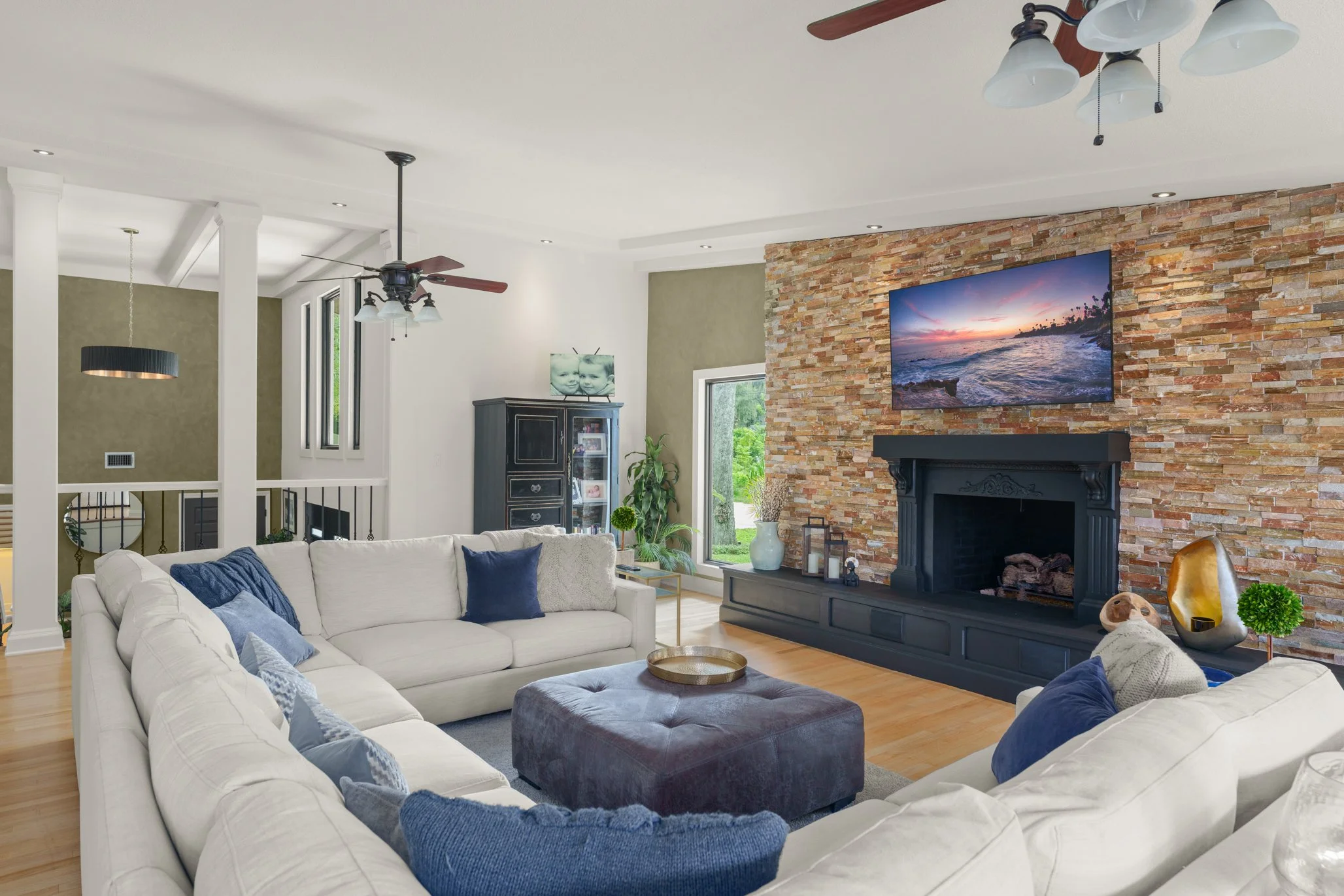 101 Lee St 027.jpg