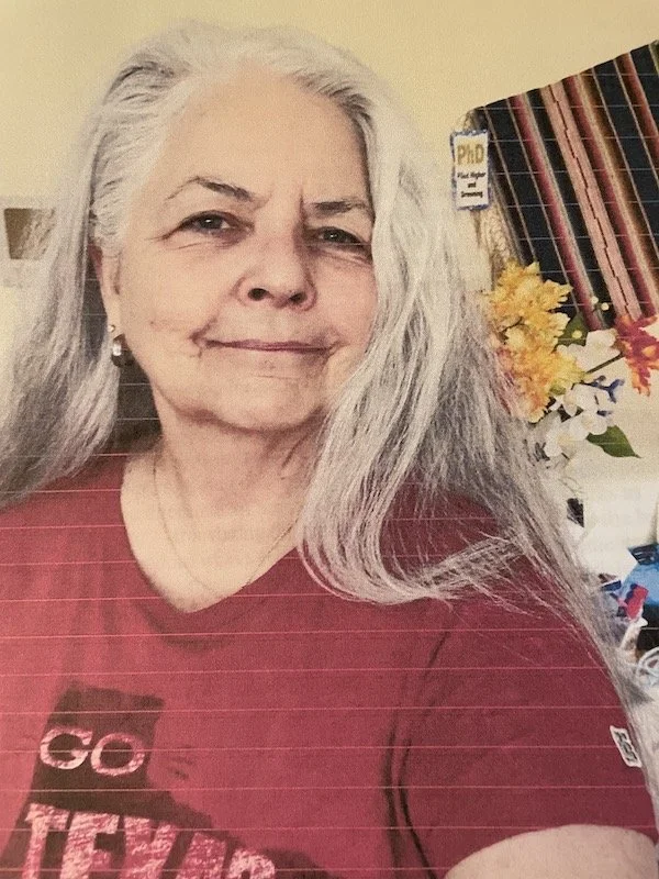 Lynne Dees.jpg