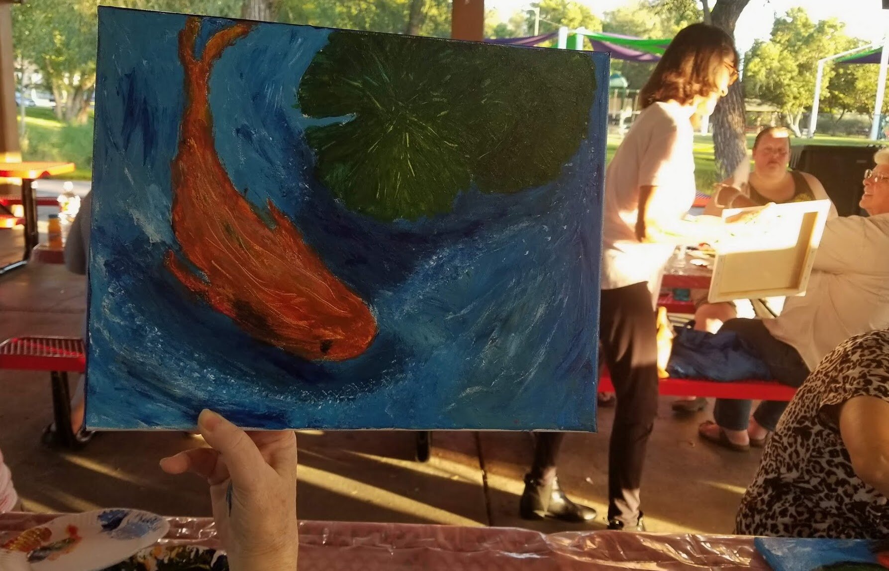 Maddie - SoSL fish finger painting 7.jpg