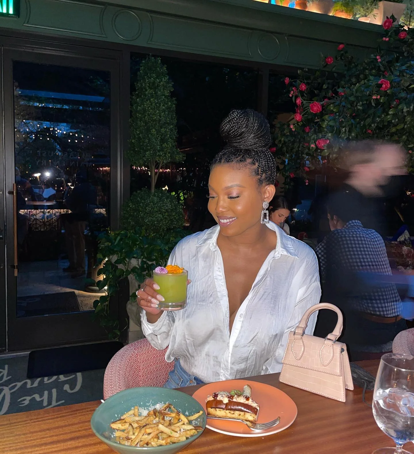 Atlanta, where diets go to die apparently 😋😂😂. Tune in to my story for my journey through Atlanta&rsquo;s culinary scene . It&rsquo;s lit