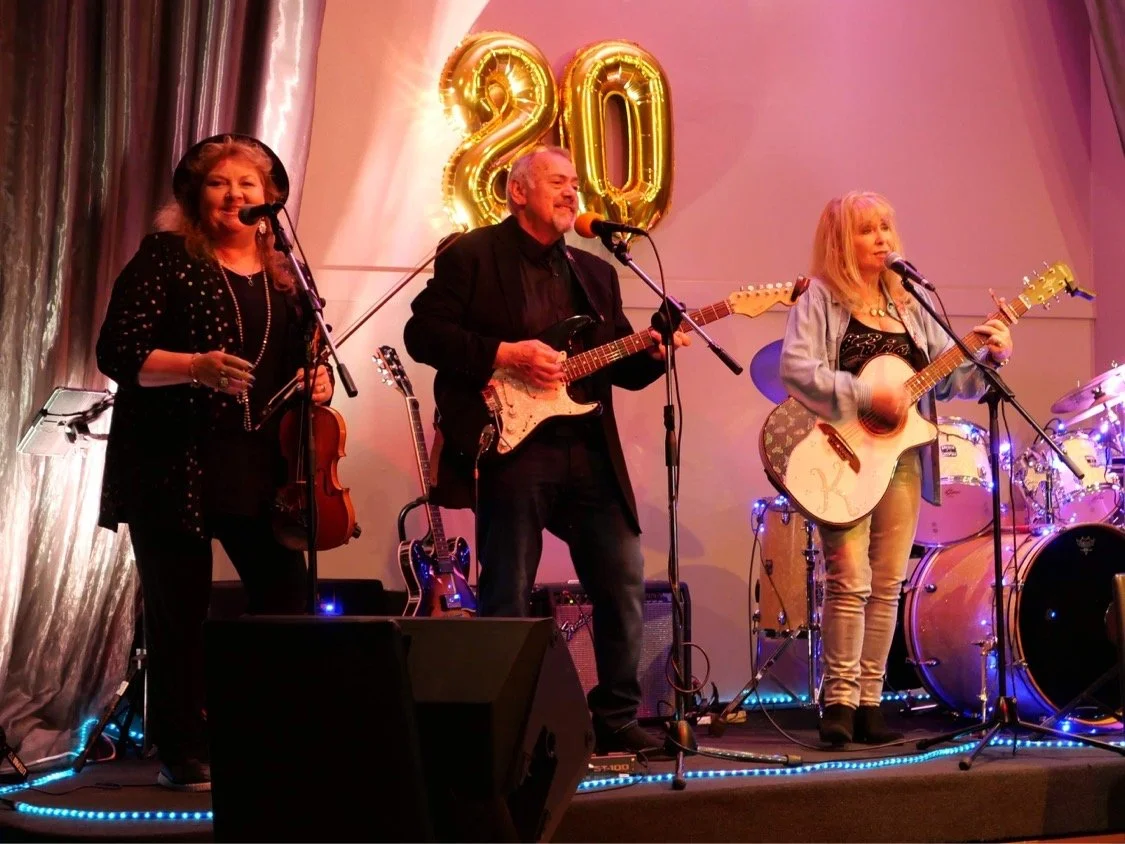 Toucan - Paul Bennett's 80th 2022