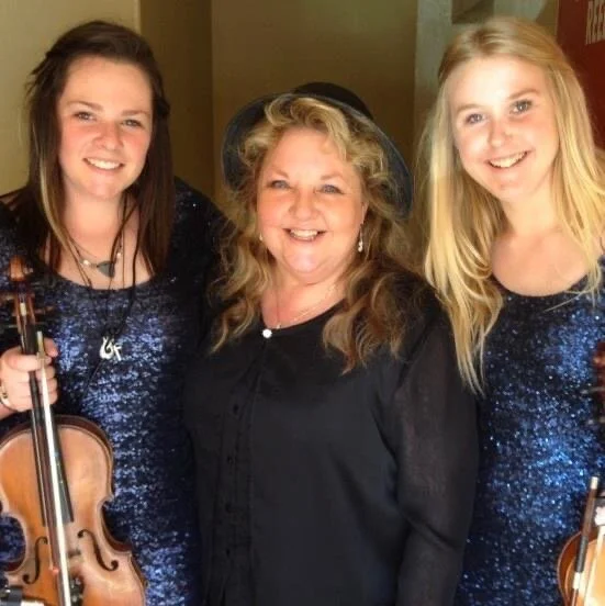 Michaela Roy and Vanessa Harvey - Golden Fiddle Awards Tamworth