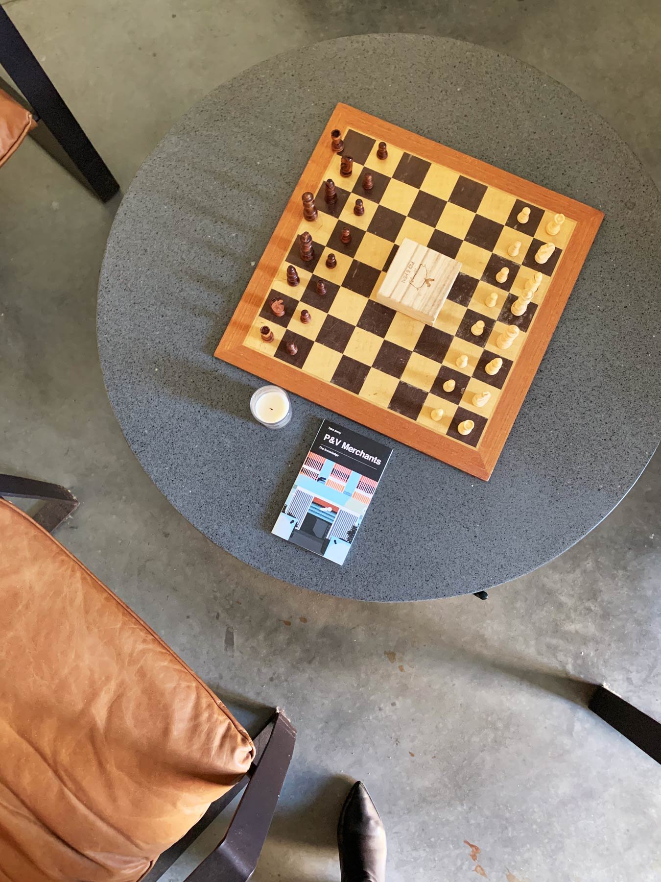 Novel-Creative-Studi-Hot-Desk-Chess.jpg