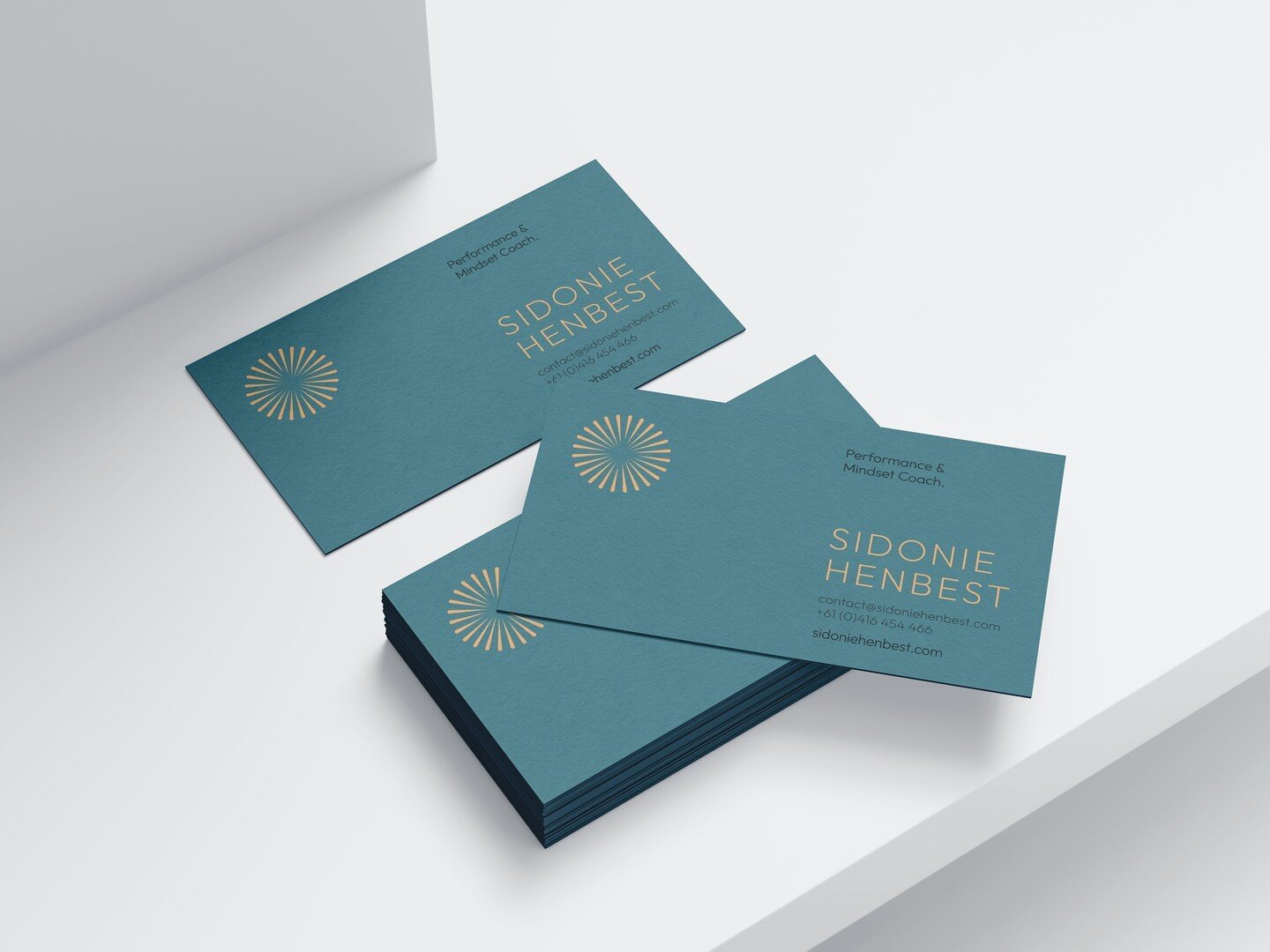 Branding | Branding for one of our favourite people on earth, @sidoniehenbest, is an absolute delight on every level. This woman is a powerhouse, a total game-changer.
#creativedirection #branding #design #website