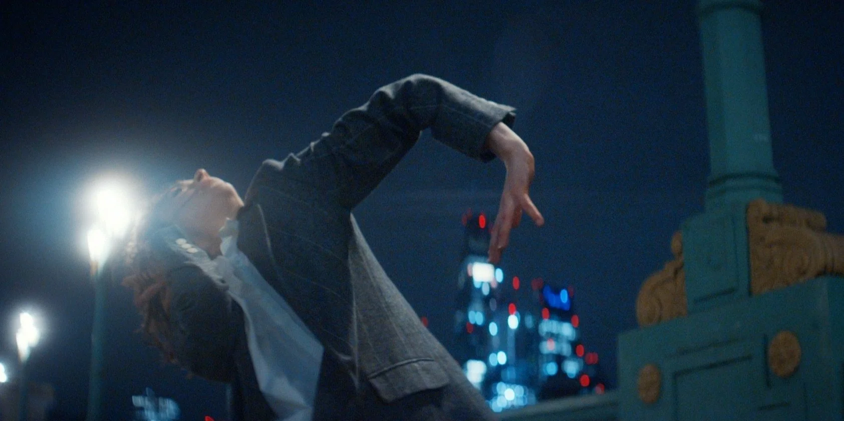 JC_BREATHE_MASTER_2K 00_03_31.06.jpg