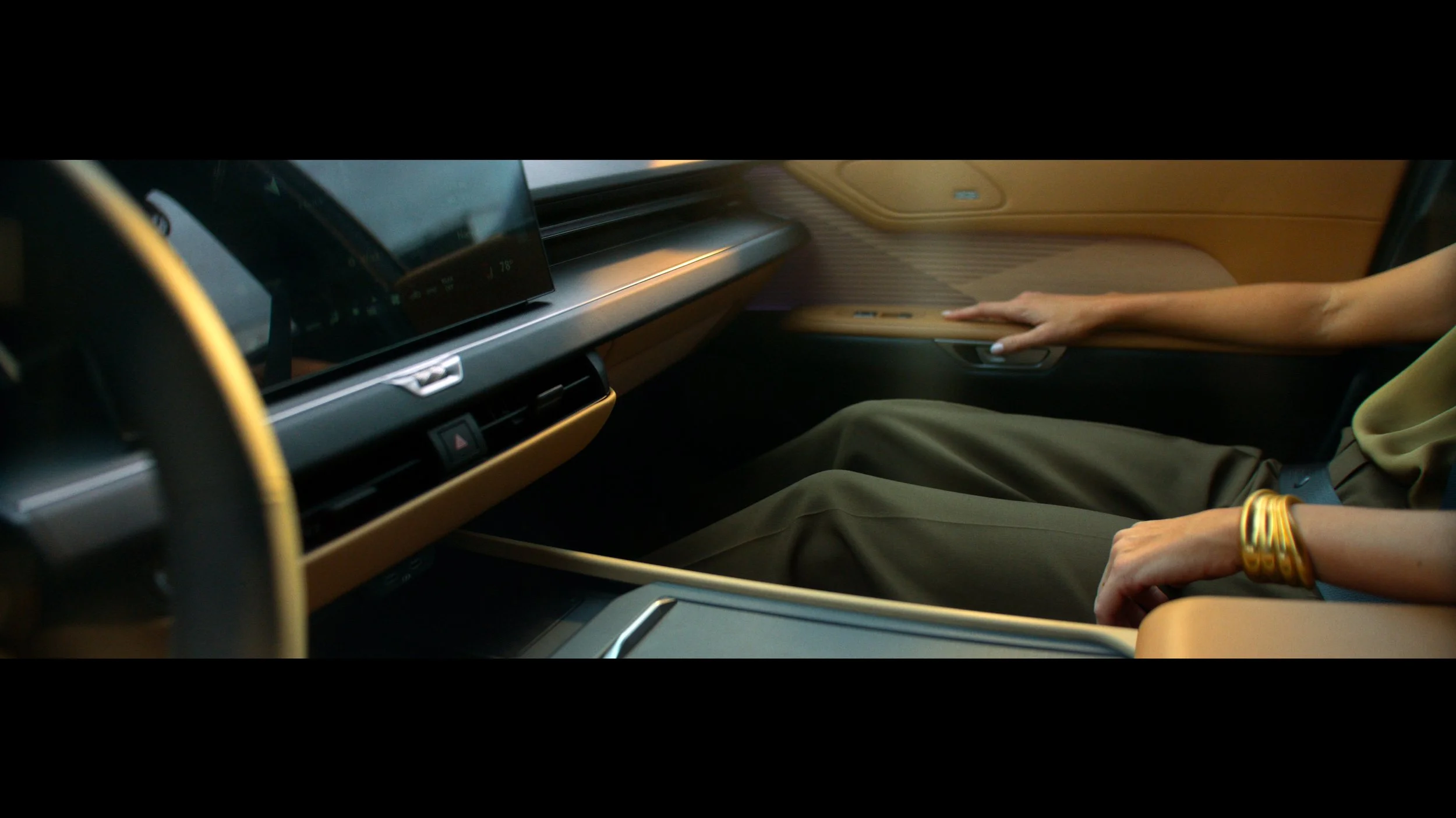 LexusForeverAmazingLF45secDC_VFX_Conform_260708_v05_unslated444 (1) 00_00_15.86.jpg