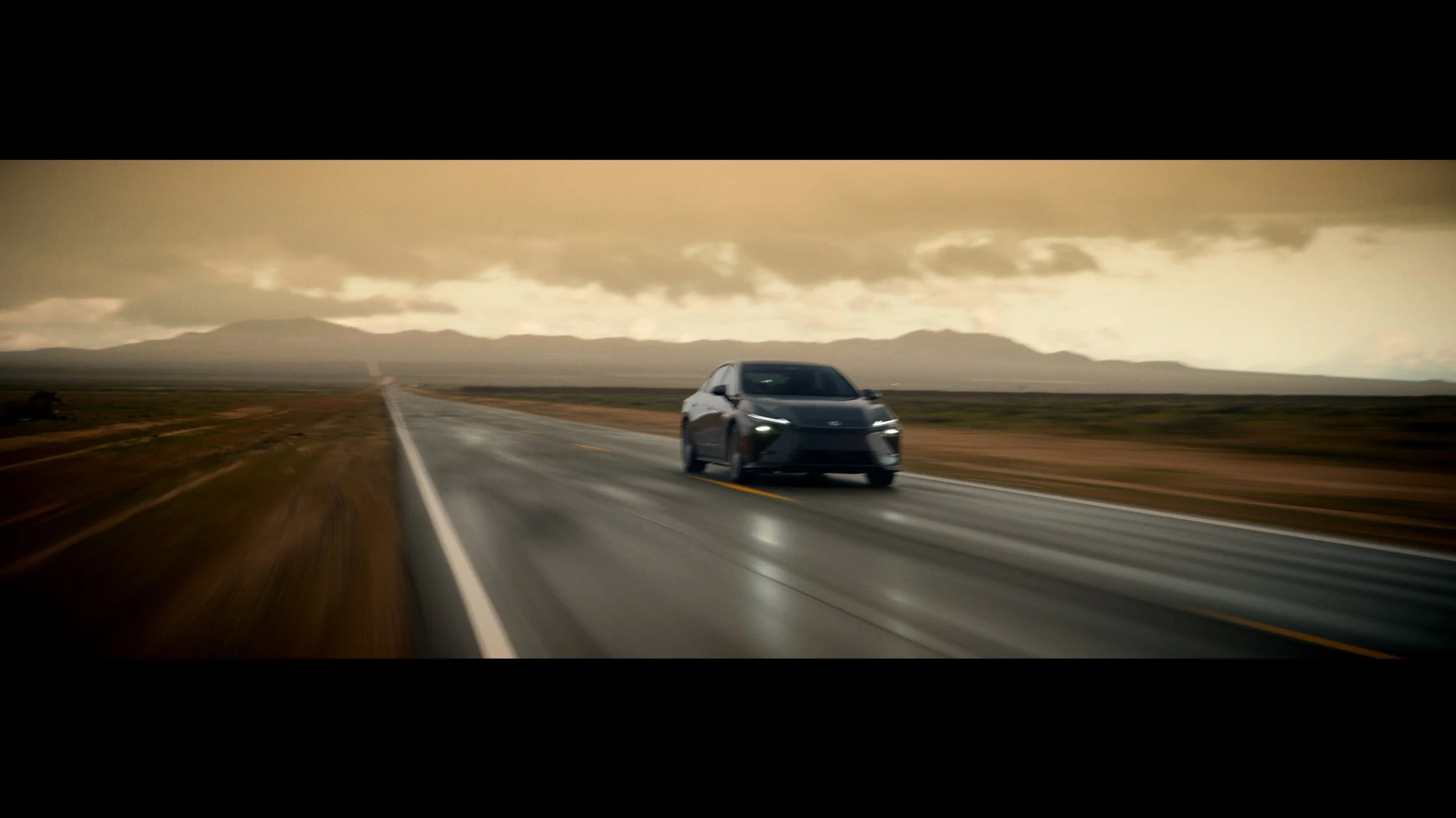 LexusForeverAmazingLF45secDC_VFX_Conform_260708_v05_unslated444 (1) 00_00_34.74.jpg