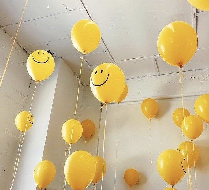 🆒 coolness roundup #3 🆒

Smiley faces to brighten your feed 🙂

#happyfriday #smileyfaces #cool #coolness