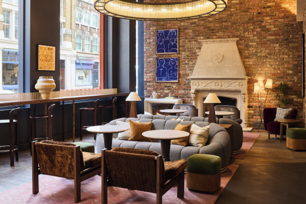 London Accomodations_5.png