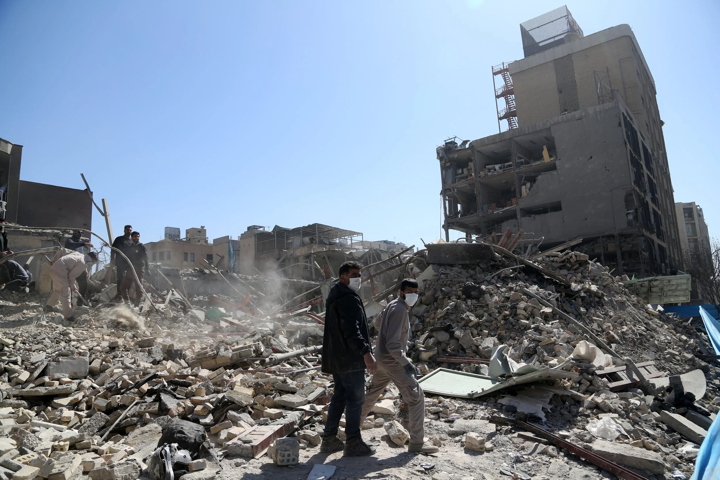 King Donald Rushes Off to War