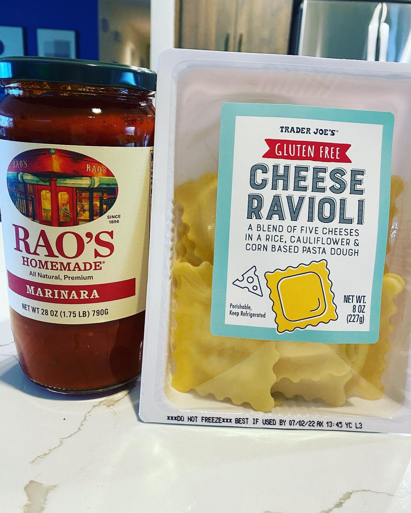 #celiacs rejoice!!! @traderjoes #glutenfree cheese ravioli is everything you could ever hope for. Top with @raoshomemade marinara and precooked Italian sausage and you have a balanced meal in 15 min. #easymeals #celiacapproved #dietitian #dietitianap