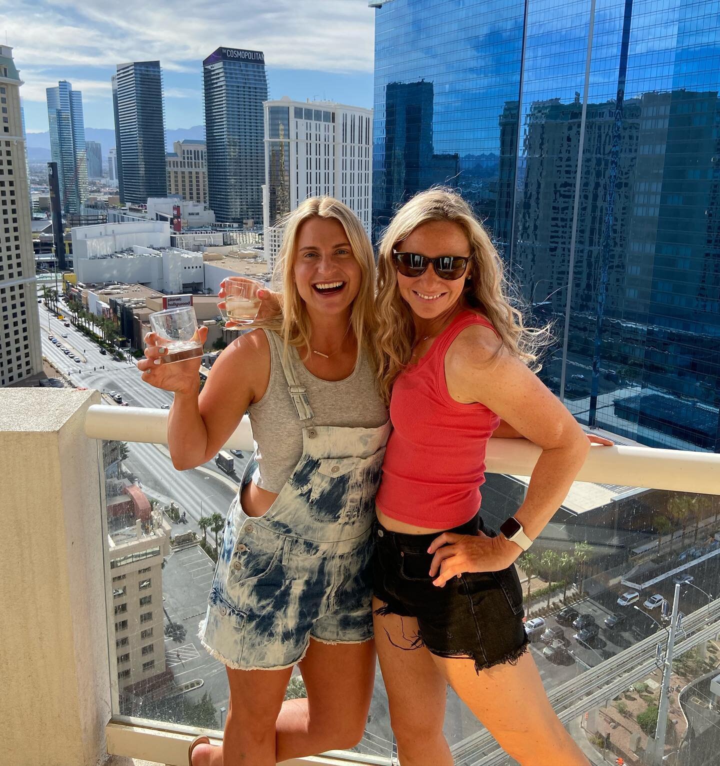 Had an amazing time in Las Vegas with bestie @dietitianregan and her family celebrating her niece Kennedy&rsquo;s birthday!  Got some much needed sun, good food and spirits.