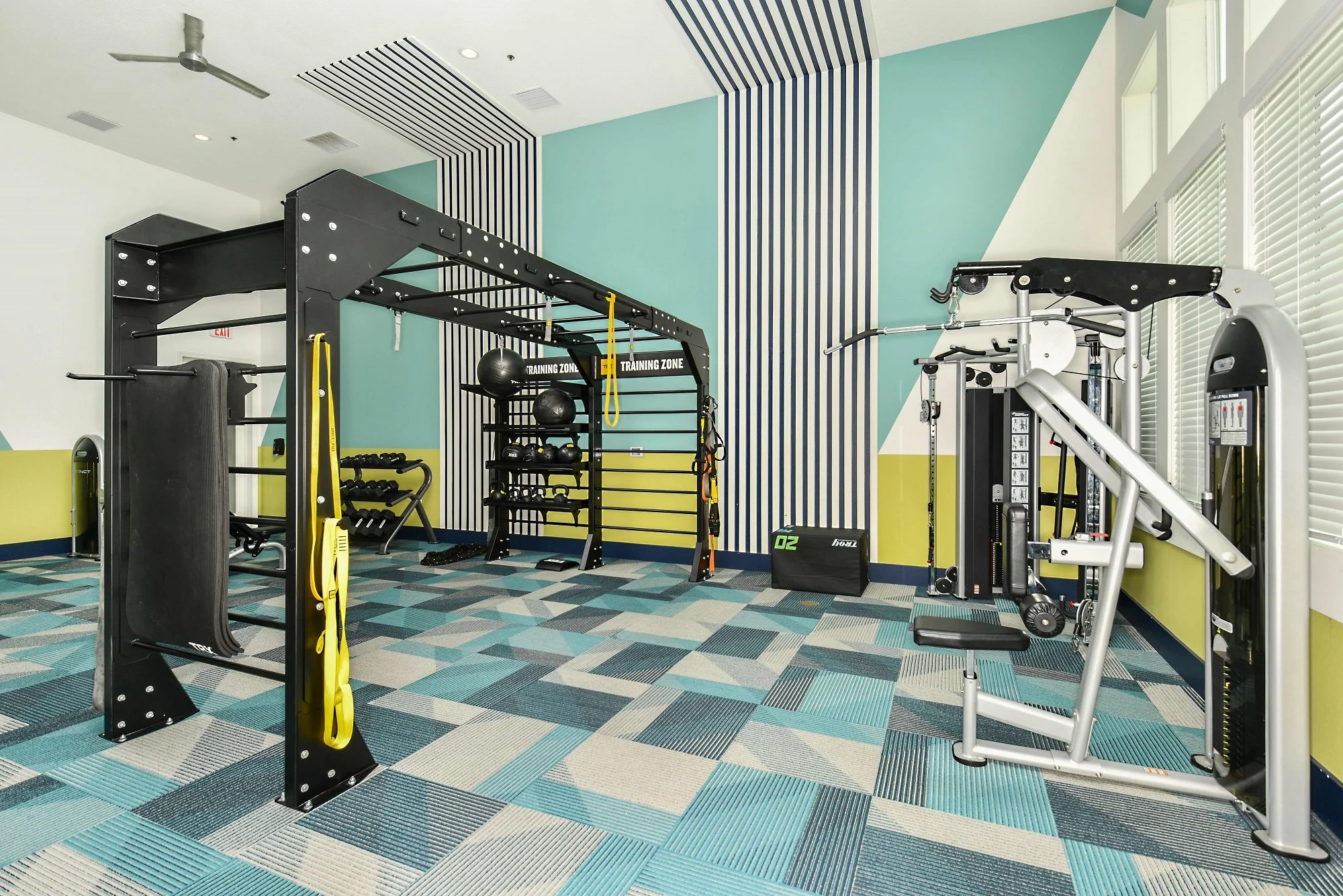 Isla-Gym-Daytime-1586-Web.jpg
