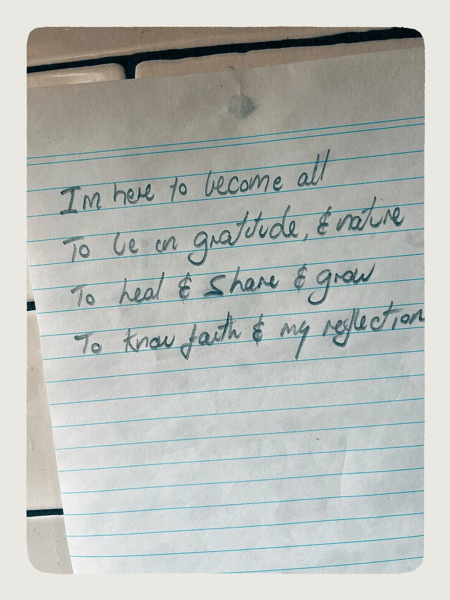 Sunday Mish Mash of Radical Gratitude!

Anyone looking in, this incredible life might look like such a gift - because it is!

And my life&rsquo;s work is to be in the constant practice of bringing the light, love, wisdom and peace in&hellip;.

For on