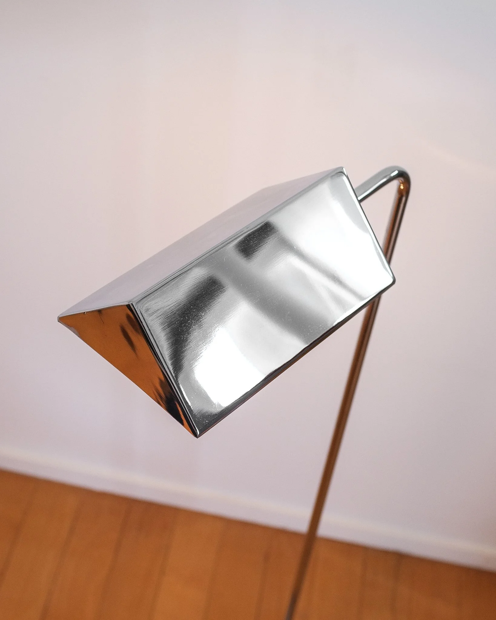 eccchromelamp-5.jpg
