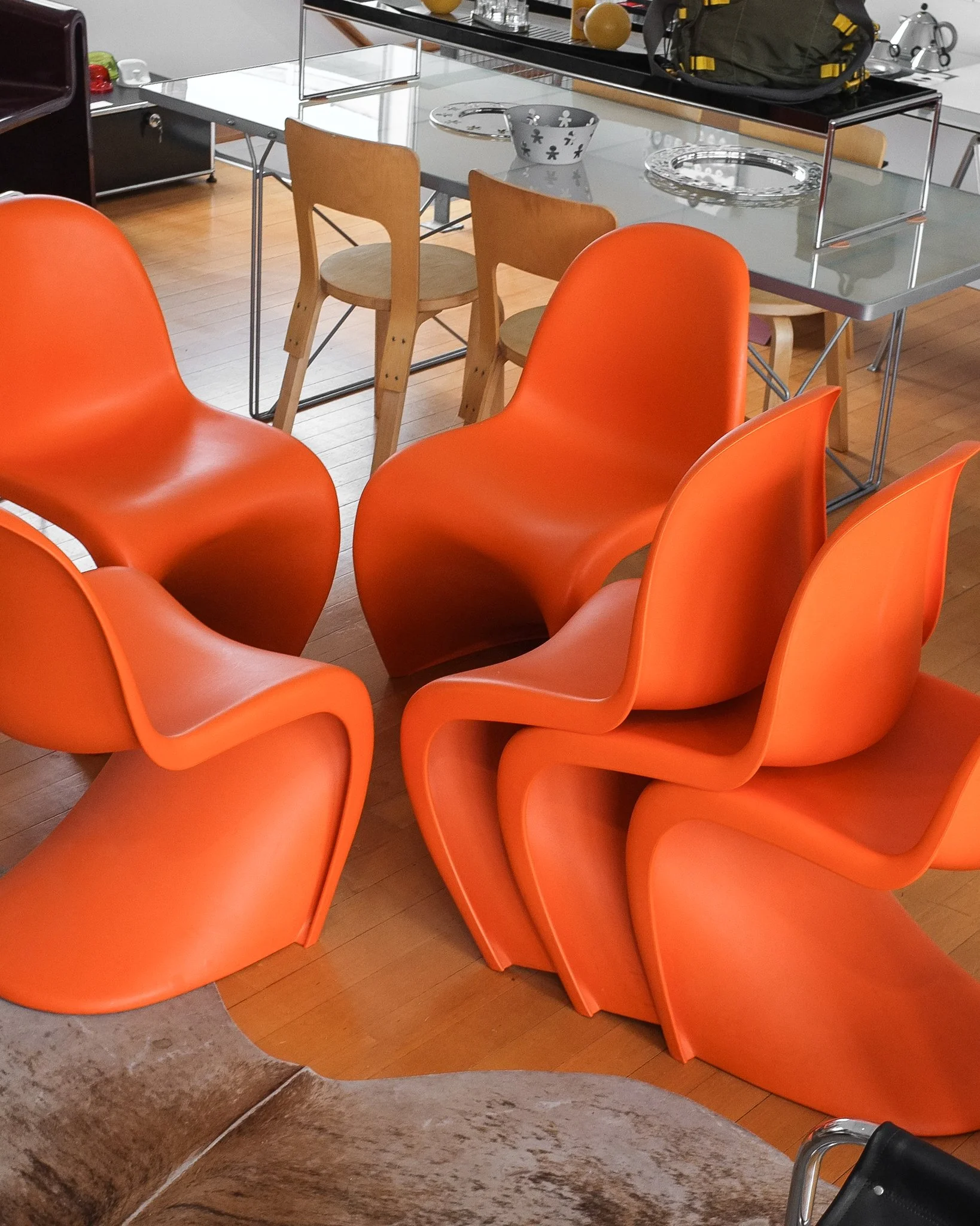 pantonorange-2-2.jpg